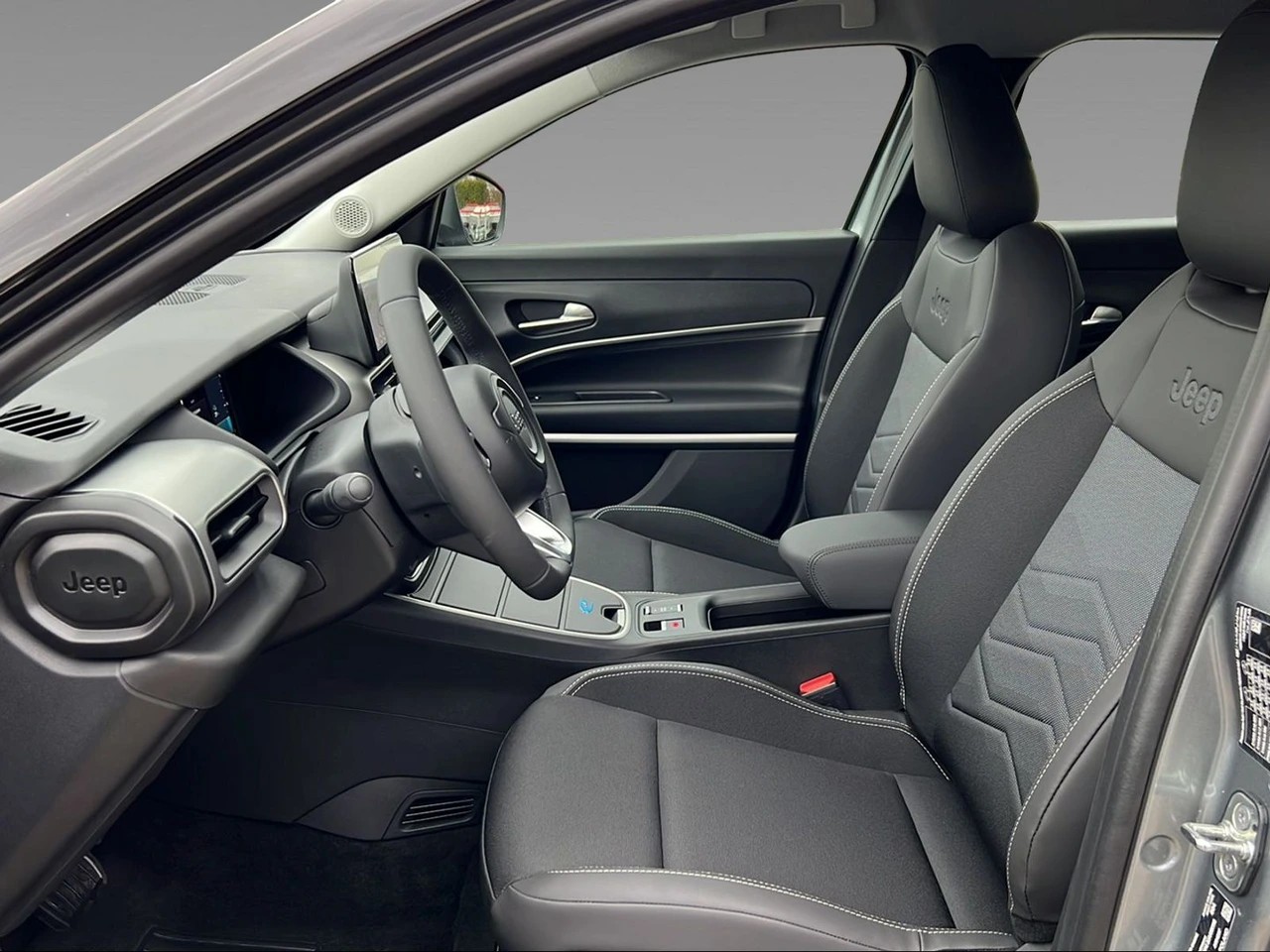 JEEP Avenger 54kWh Altitude Plus-image-8