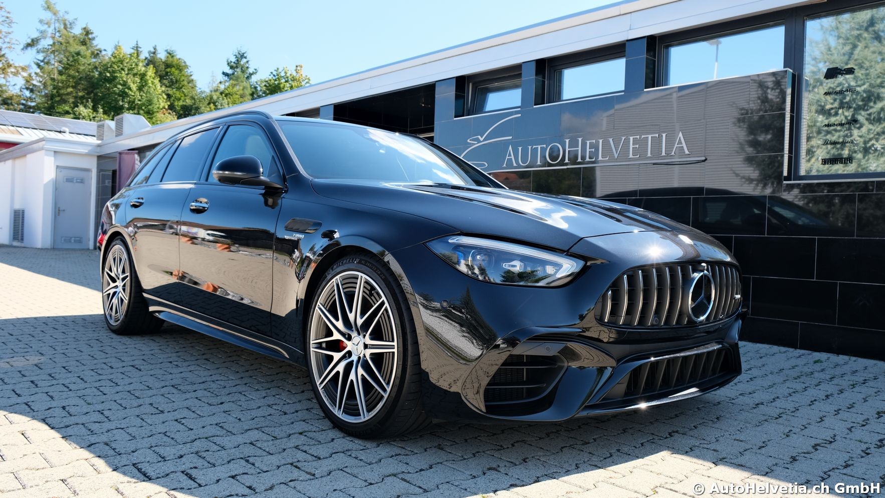 MERCEDES-BENZ C 63 S AMG T E Performance 4 Matic-showroom-element-1