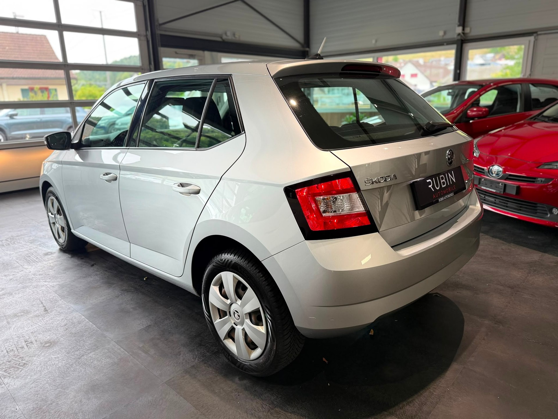 SKODA Fabia 1.4 TDI Ambition-showroom-element-1