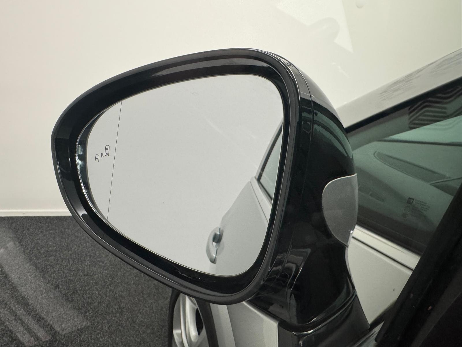 OPEL Zafira 1.6T eTEC Excellence-image-18