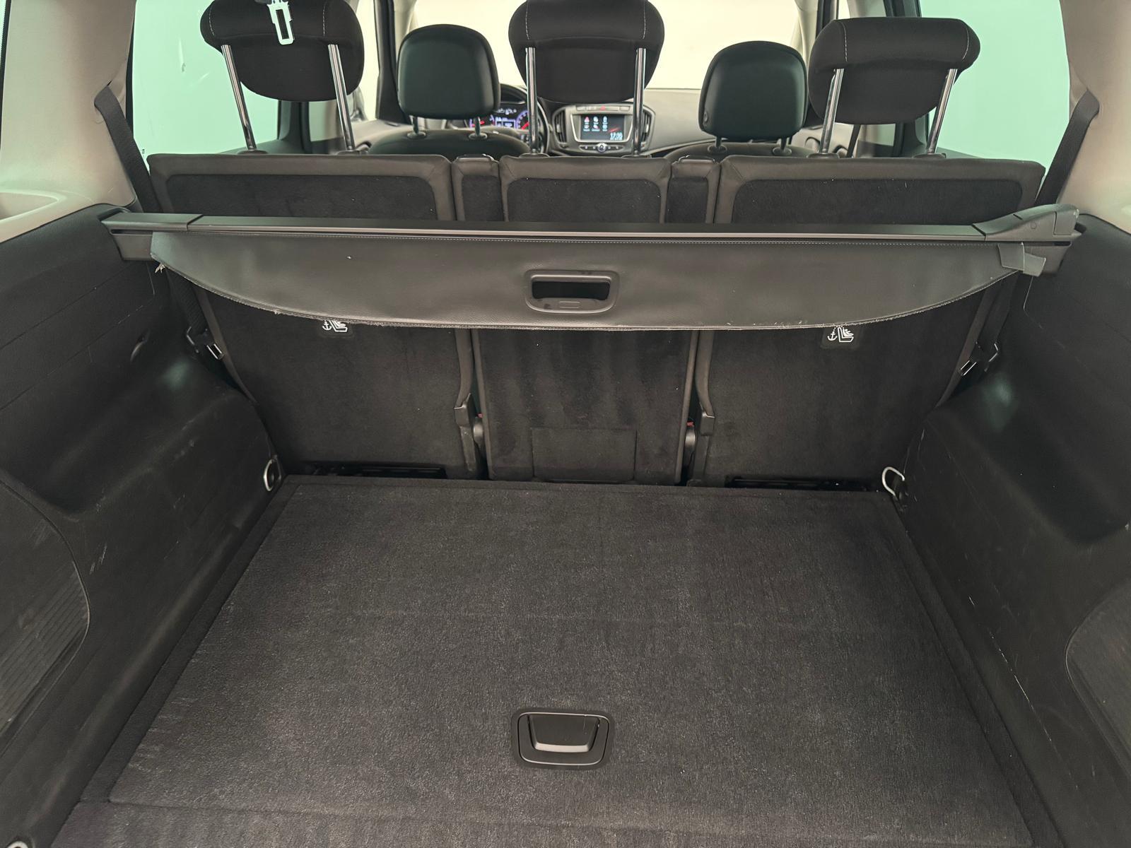 OPEL Zafira 1.6T eTEC Excellence-image-16