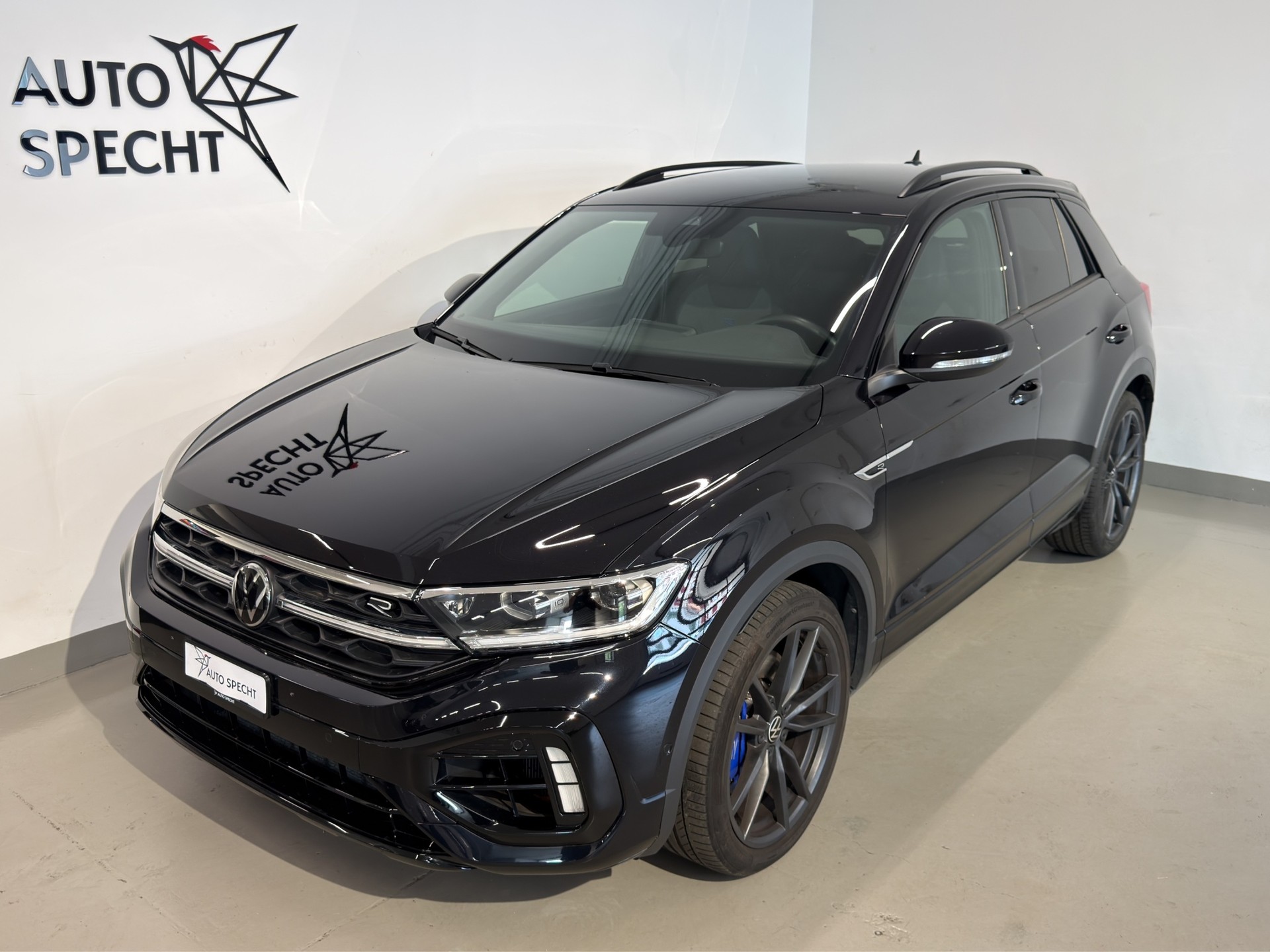 VW T-Roc 2.0 TSI R DSG 4Motion-showroom-element-1