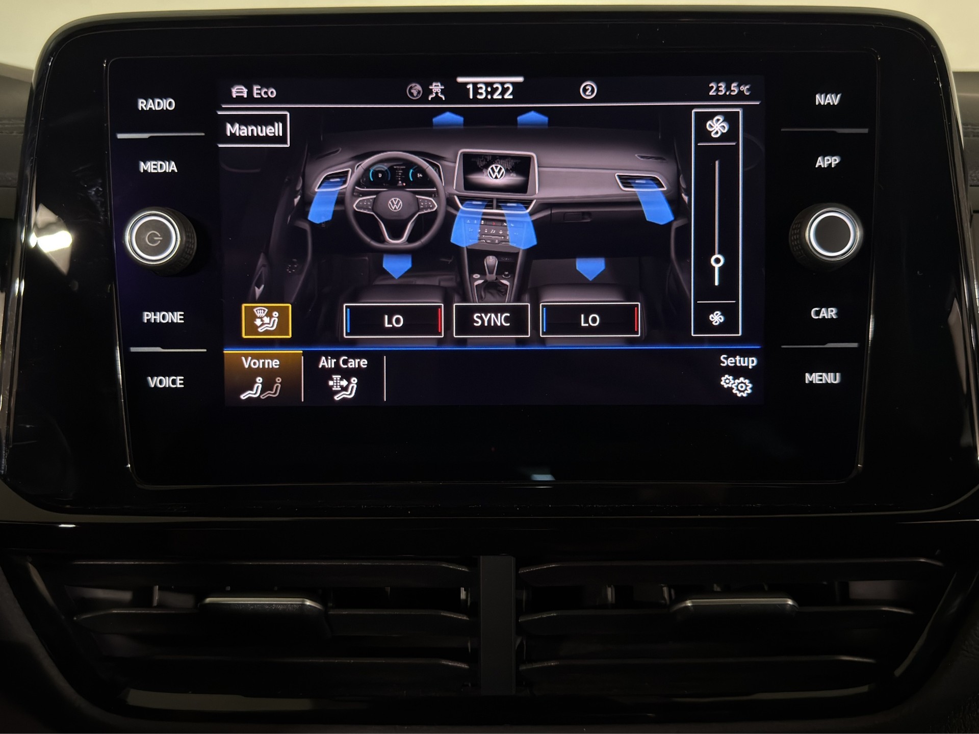 VW T-Roc 2.0 TSI R DSG 4Motion-image-18