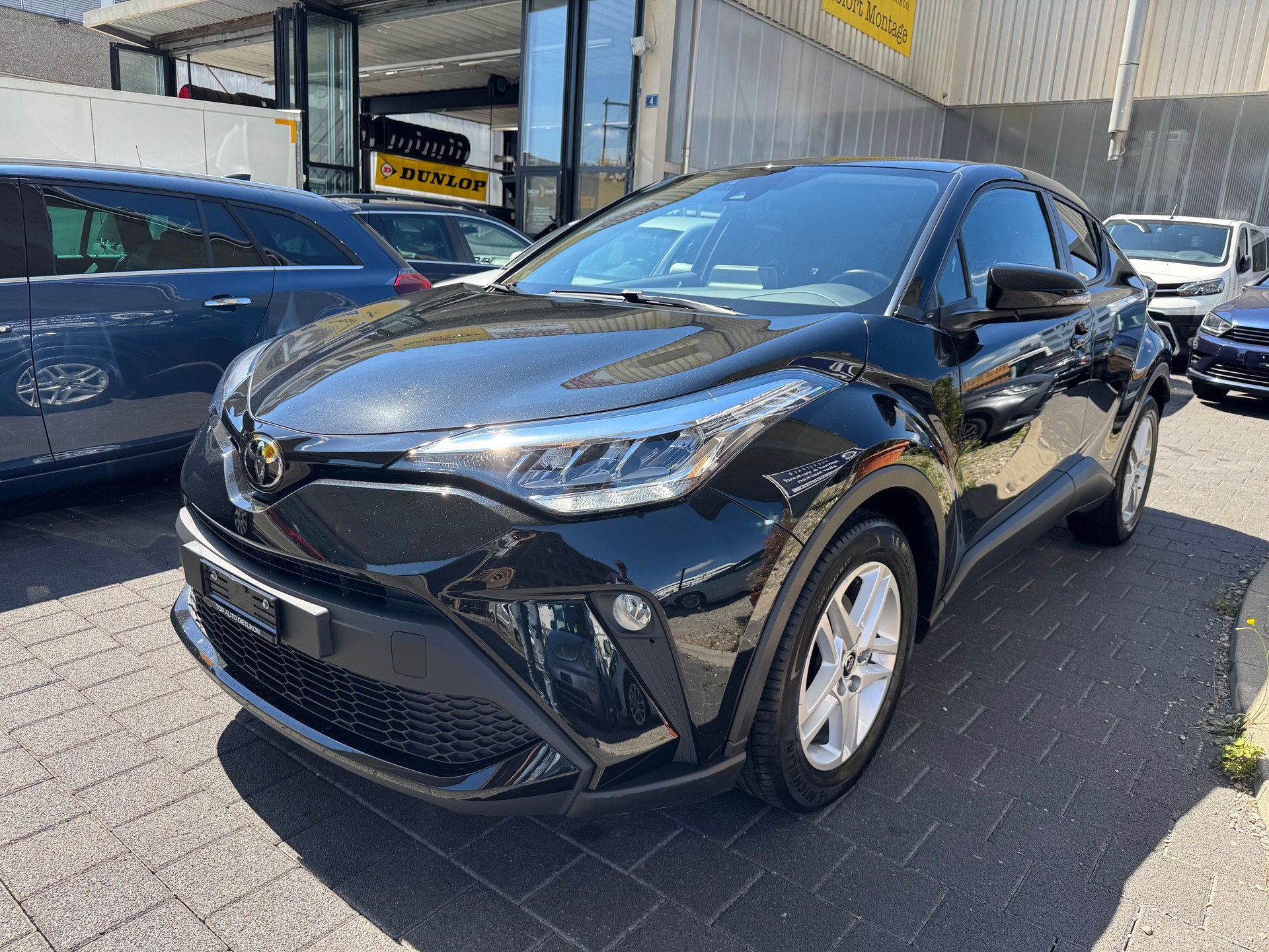 TOYOTA C-HR 1.2 Turbo Style 4WD Multidrive S-image-4
