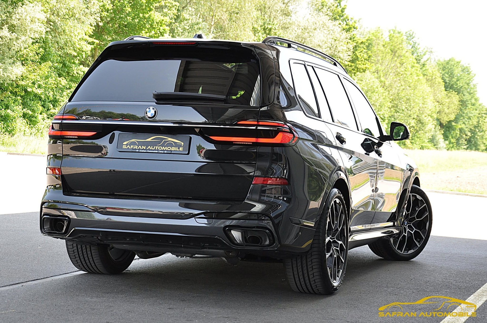 BMW X7 xDrive 48V 40d M Sport Pro Steptronic-image-6
