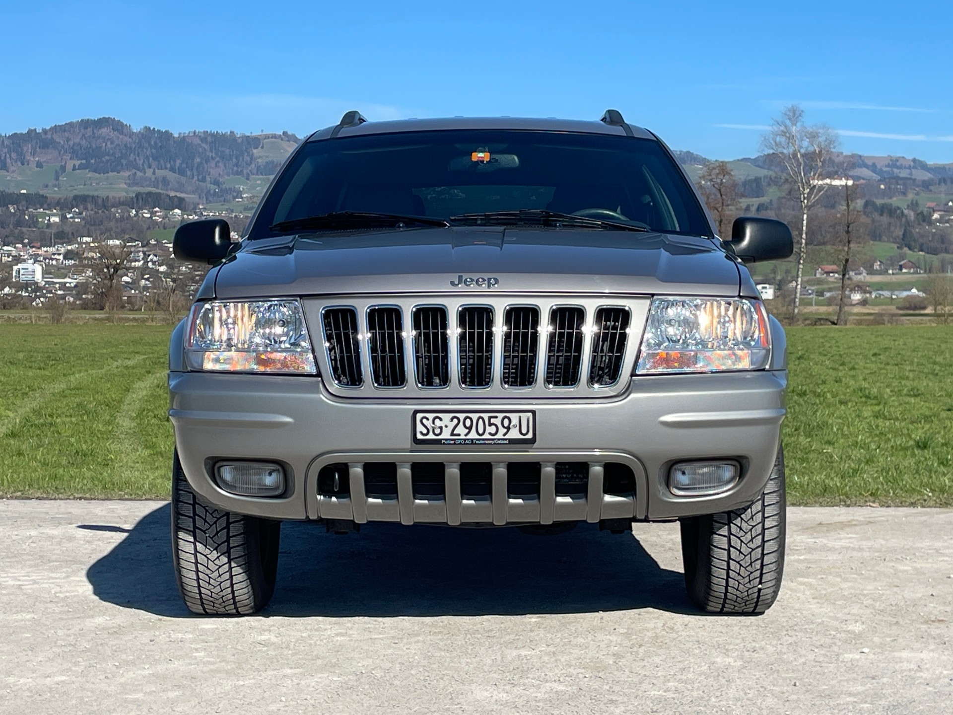 JEEP Grand Cherokee 4.7 Limited Automatic-image-4