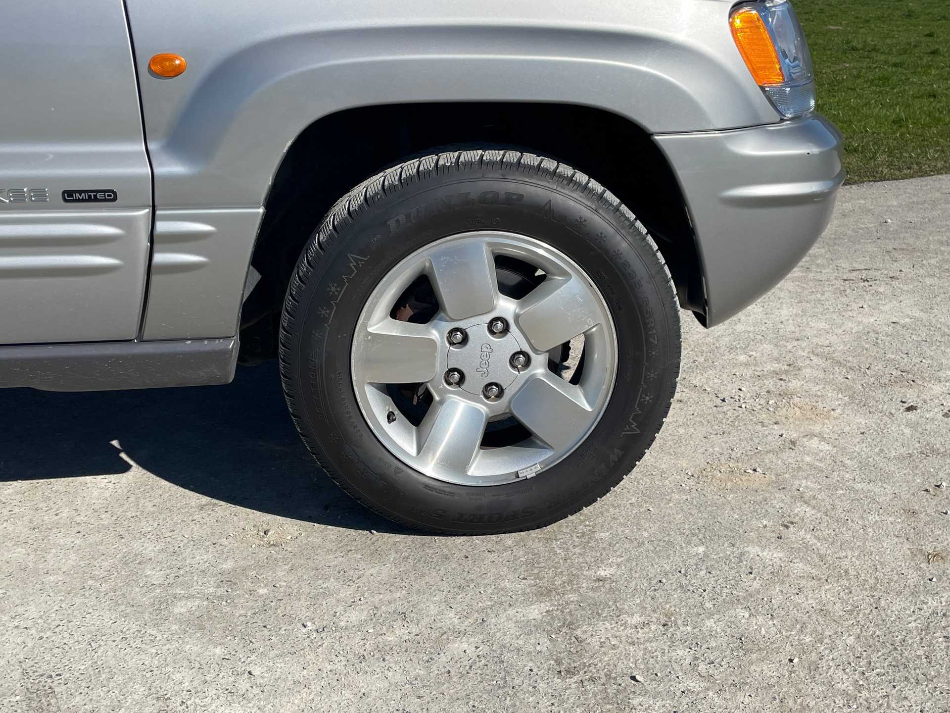JEEP Grand Cherokee 4.7 Limited Automatic-image-9