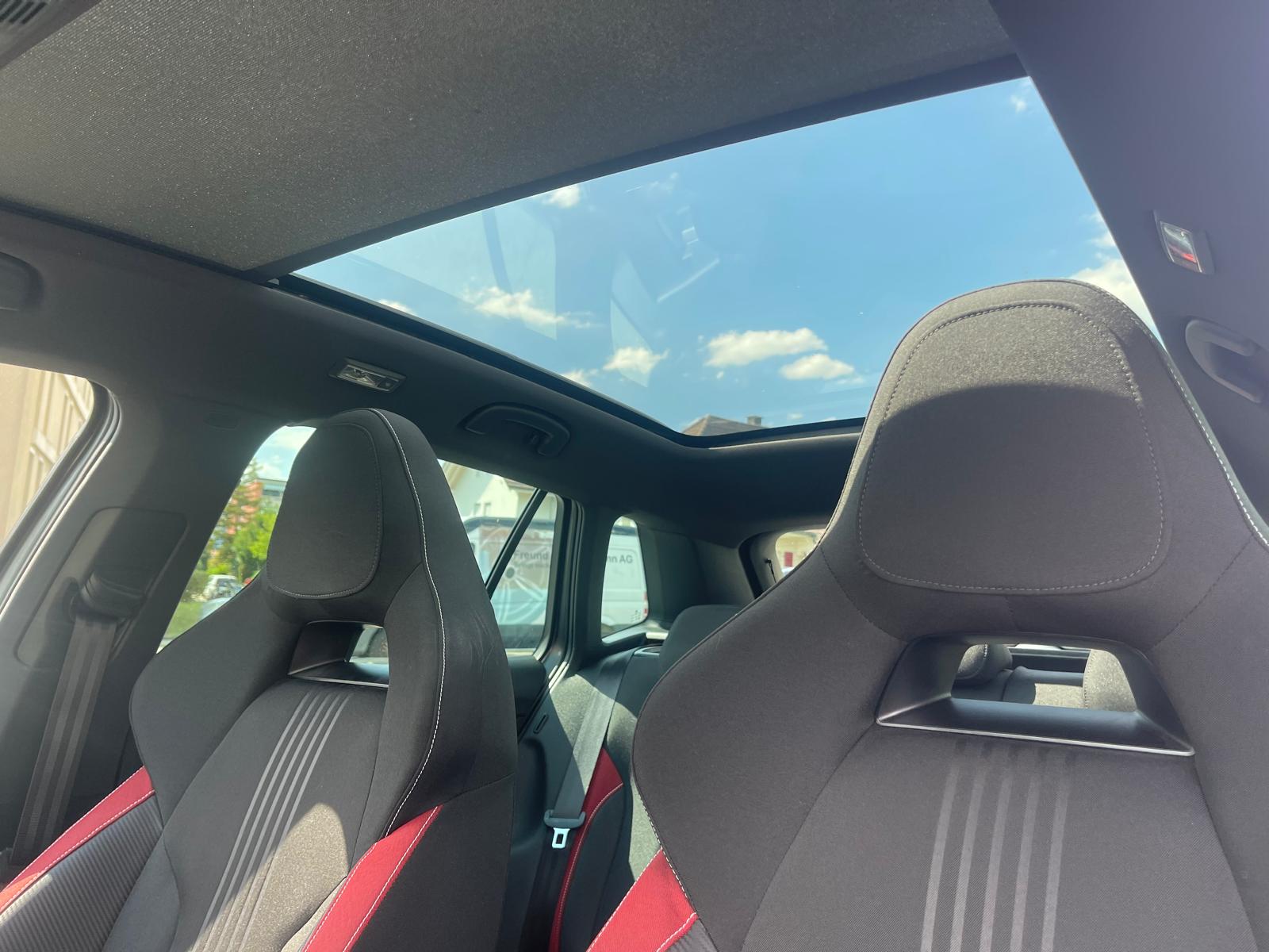 SKODA Kamiq 1.0 TSI Monte Carlo DSG-image-12