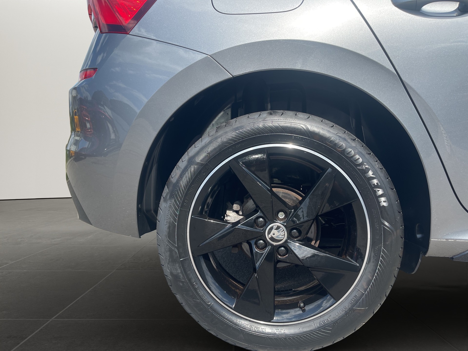 SKODA Kamiq 1.0 TSI Monte Carlo DSG-image-25