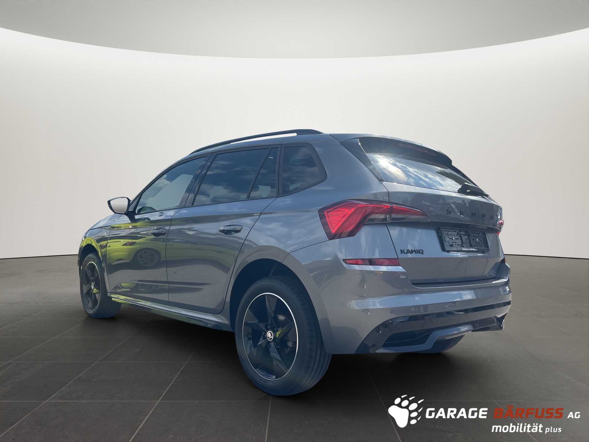 SKODA Kamiq 1.0 TSI Monte Carlo DSG-showroom-element-2
