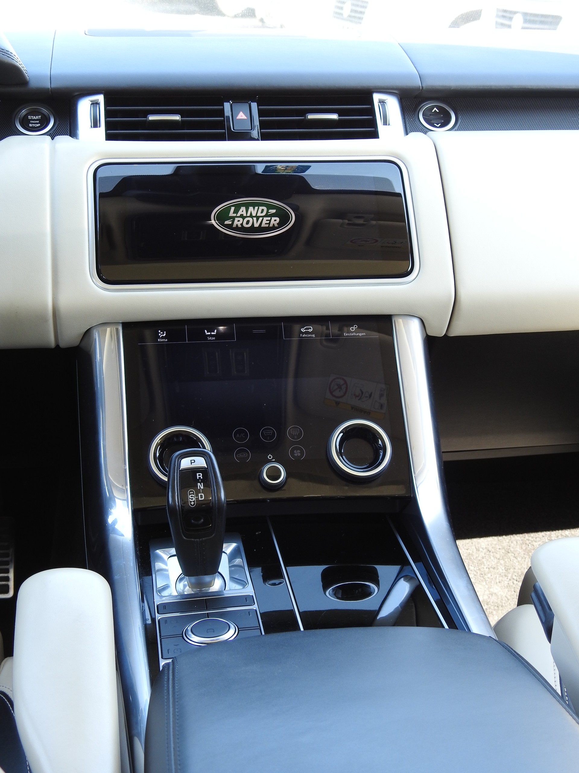 LAND ROVER Range Rover Sport 3.0 SDV Autobiography Dynamic Automatic-image-19