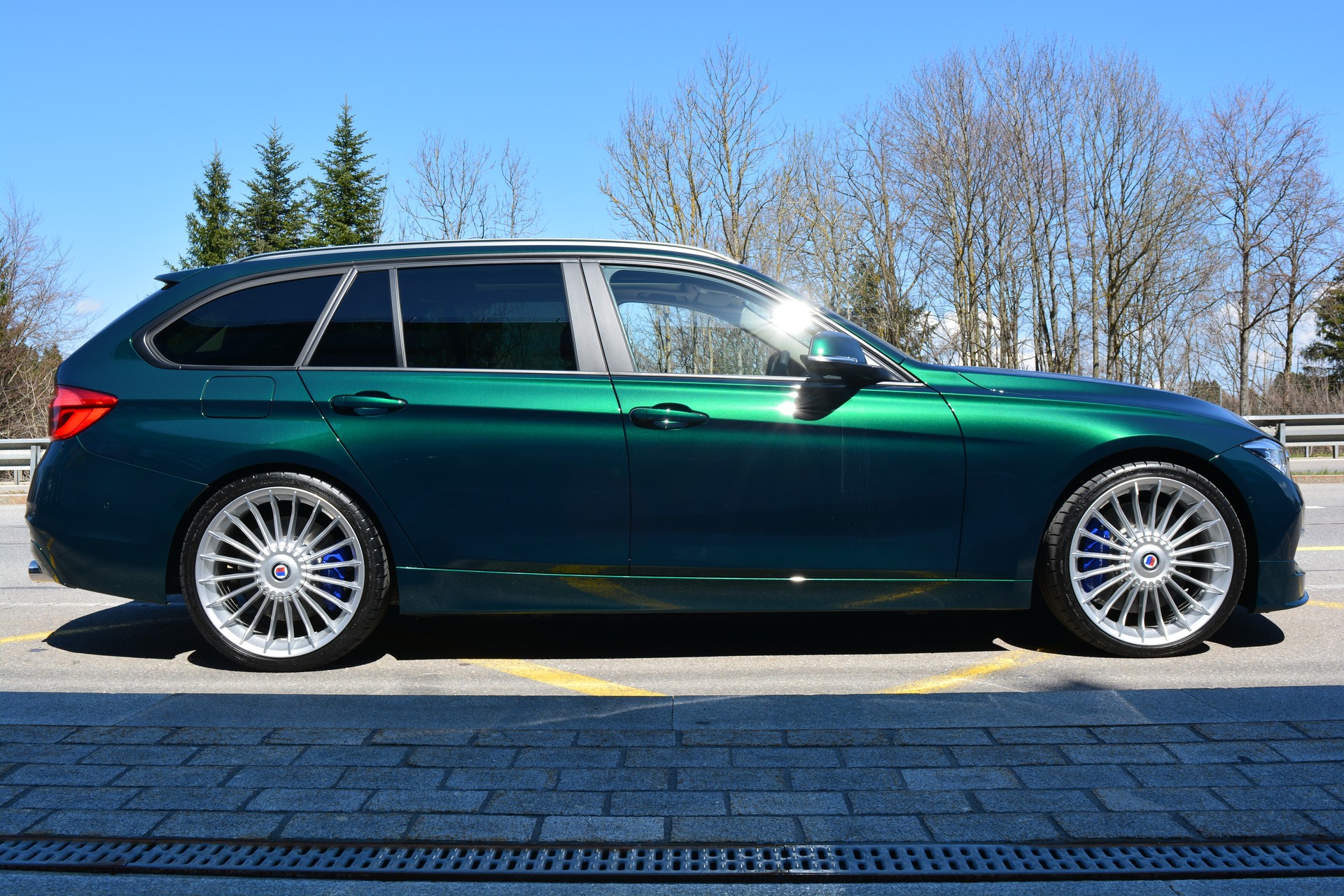 BMW-ALPINA B3 BiTurbo Touring 3.0 xDrive Switch-Tronic-showroom-element-3
