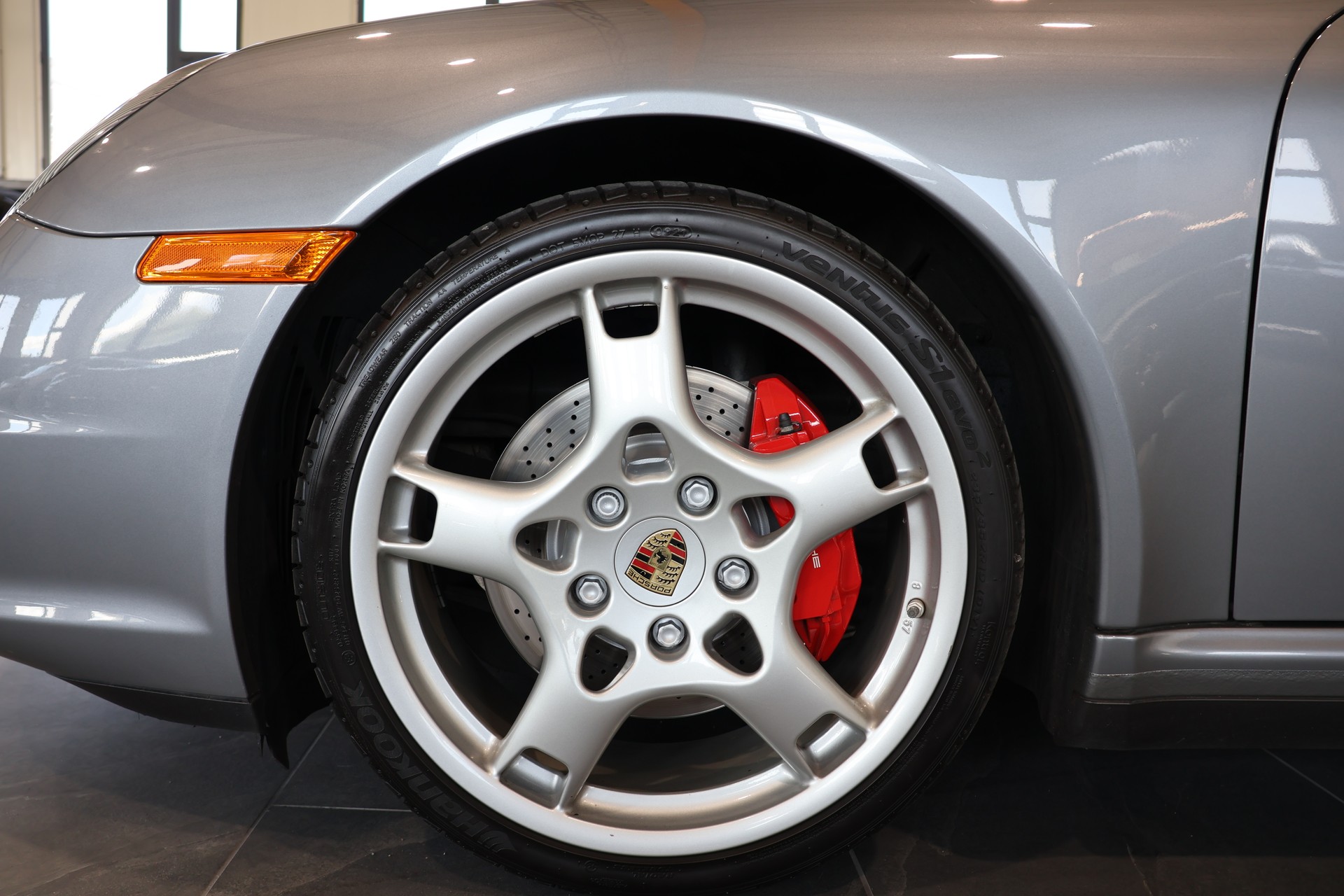 PORSCHE Carrera 4S-image-5