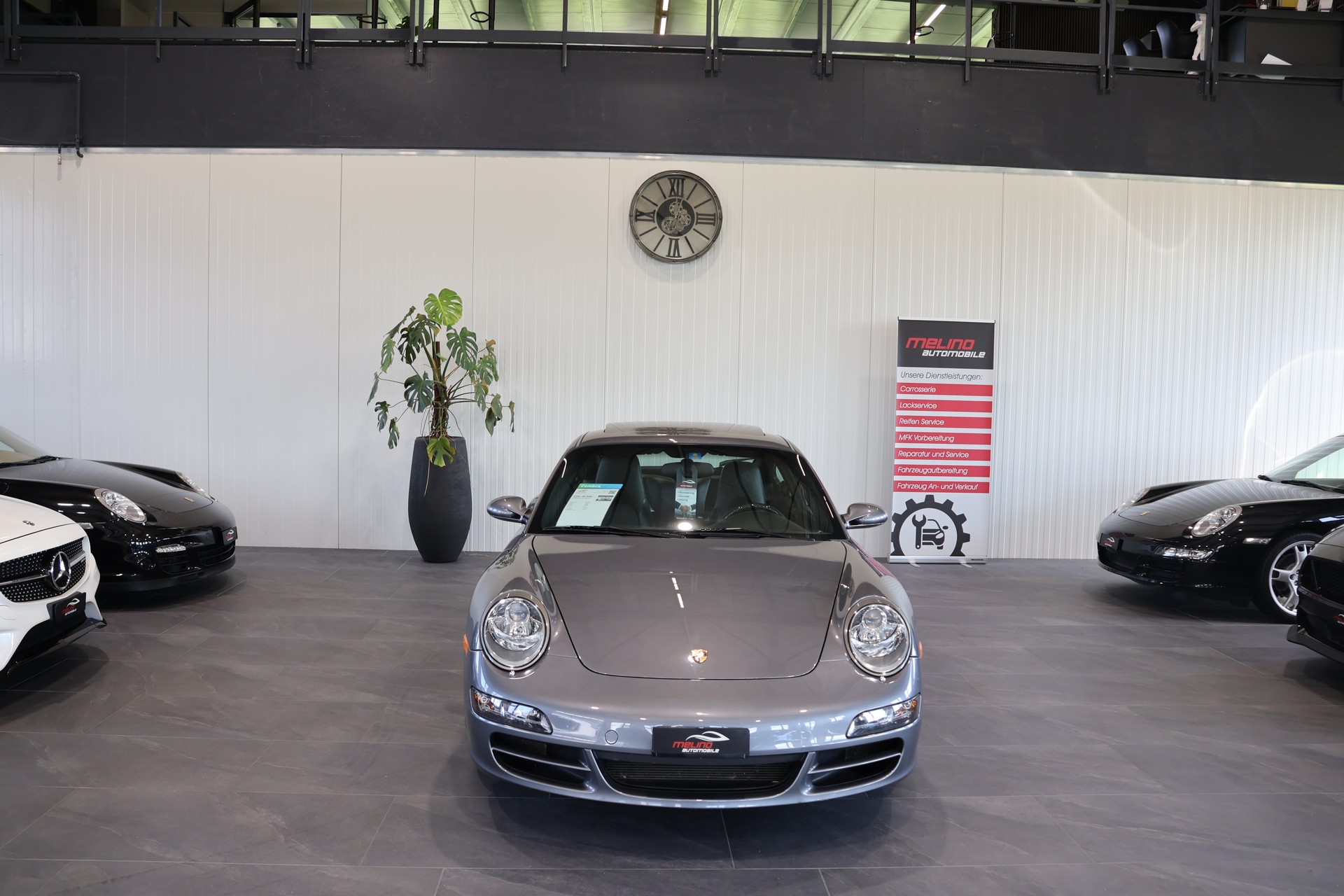 PORSCHE Carrera 4S-image-2
