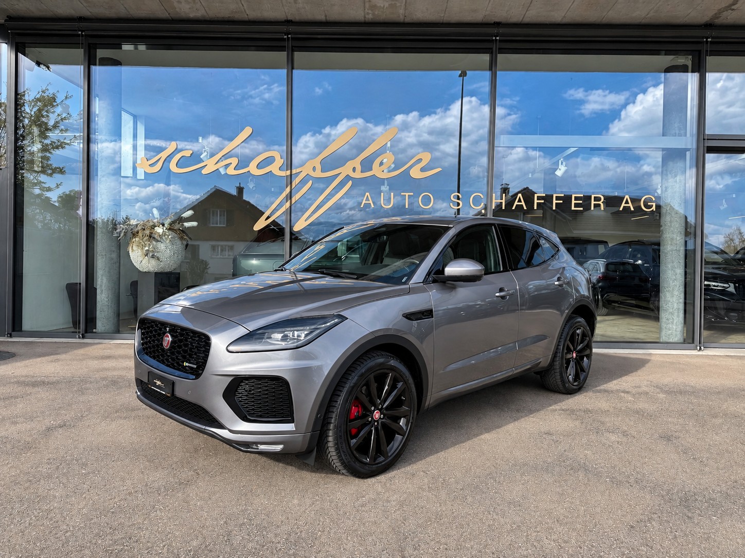 JAGUAR E-Pace 2.0d D200 R-Dynamic AWD SE