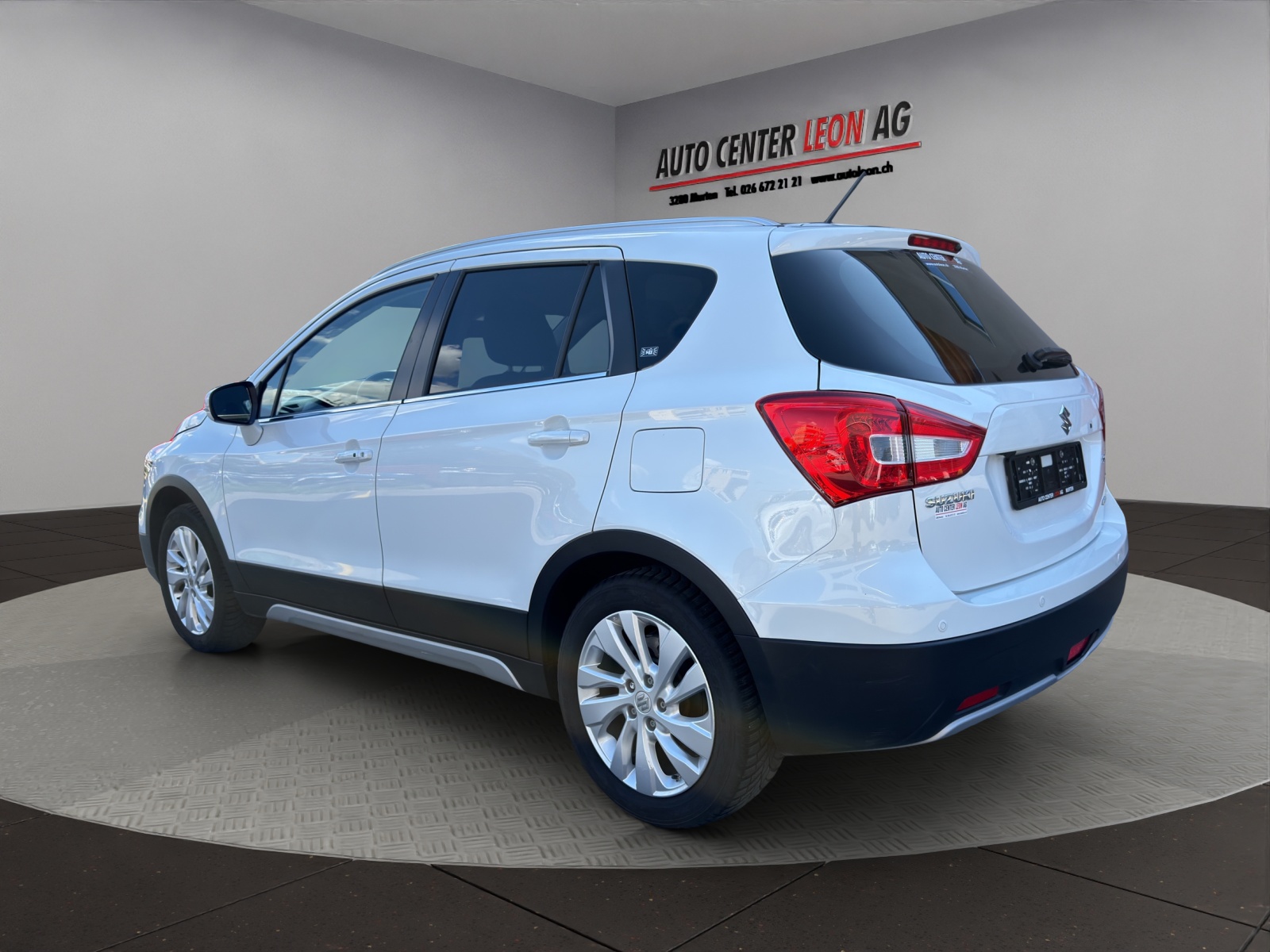 SUZUKI SX4 S-Cross 1.4 16V Compact+ 4WD Automatic-showroom-element-3