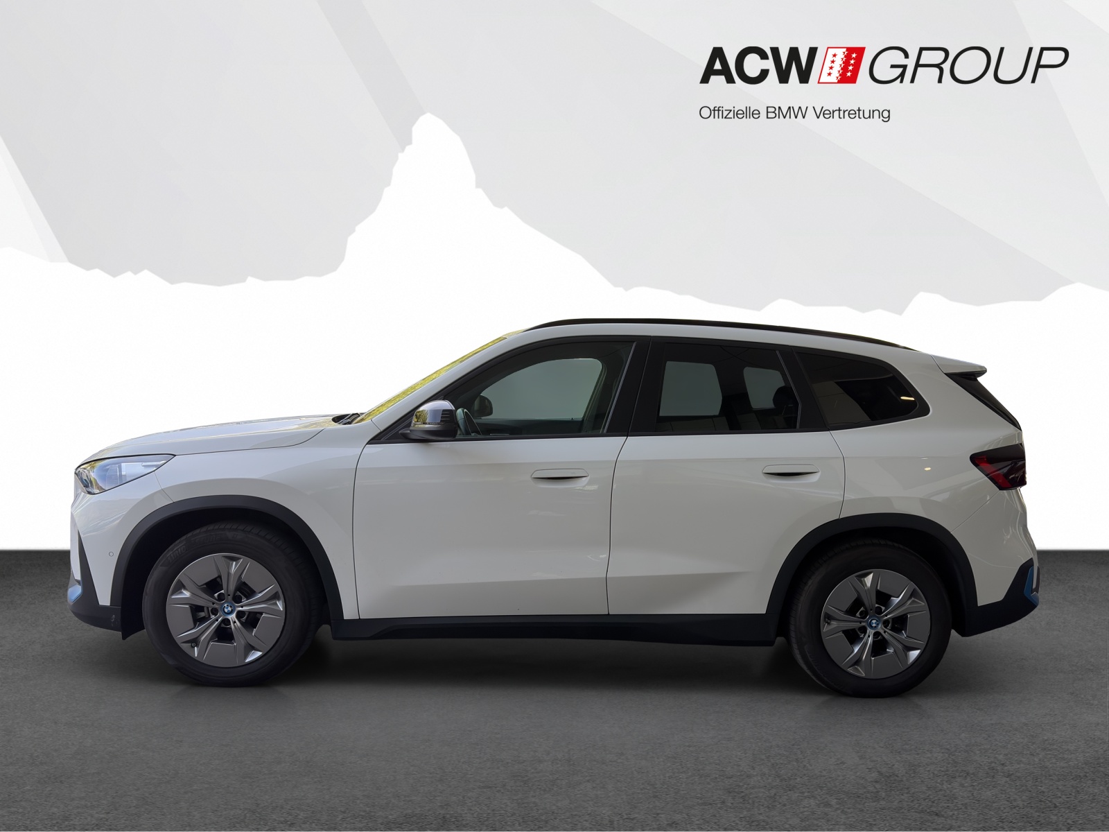 BMW iX1 xDrive30-showroom-element-1