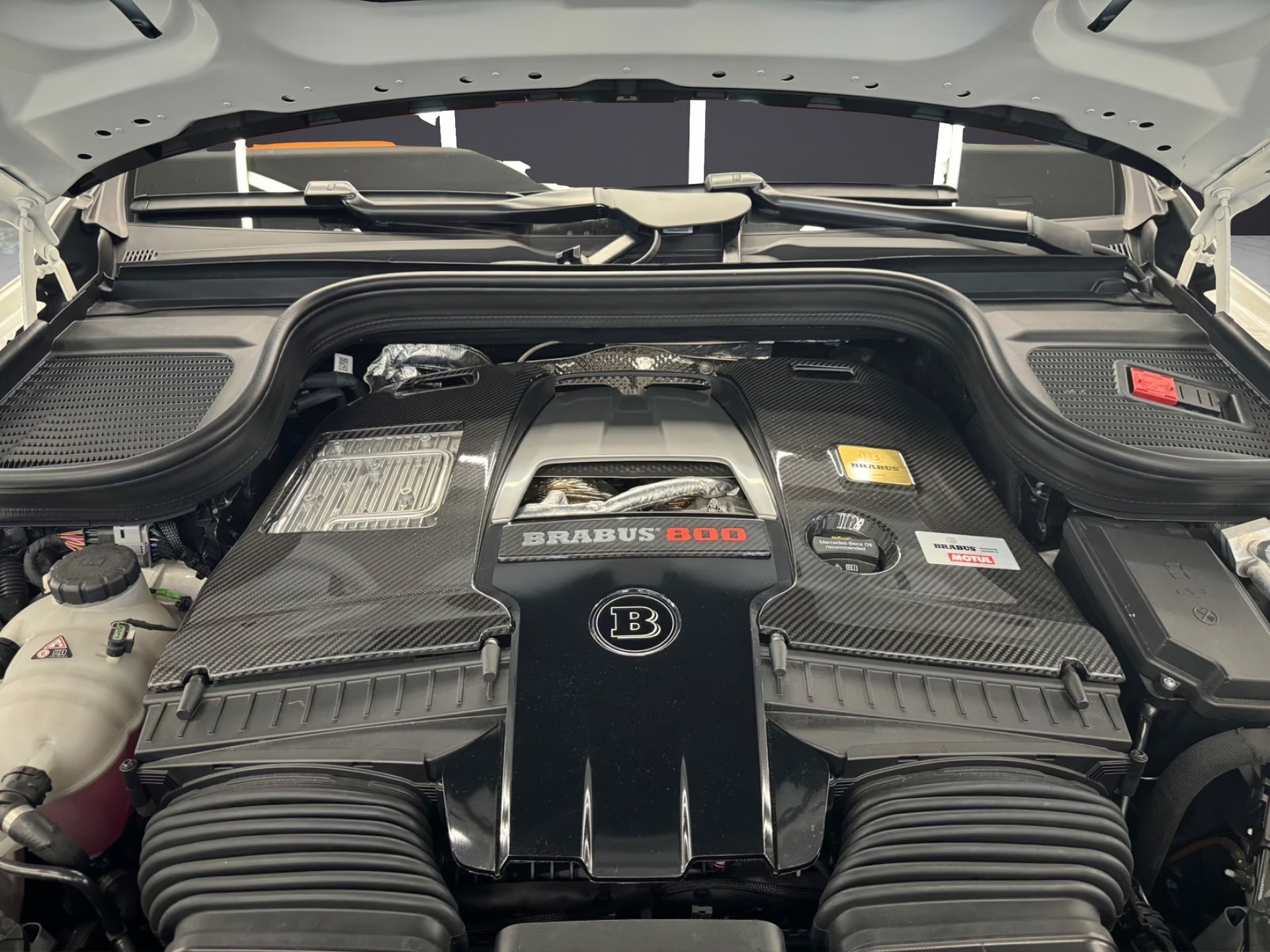MERCEDES-BENZ GLS 800 BRABUS-image-32