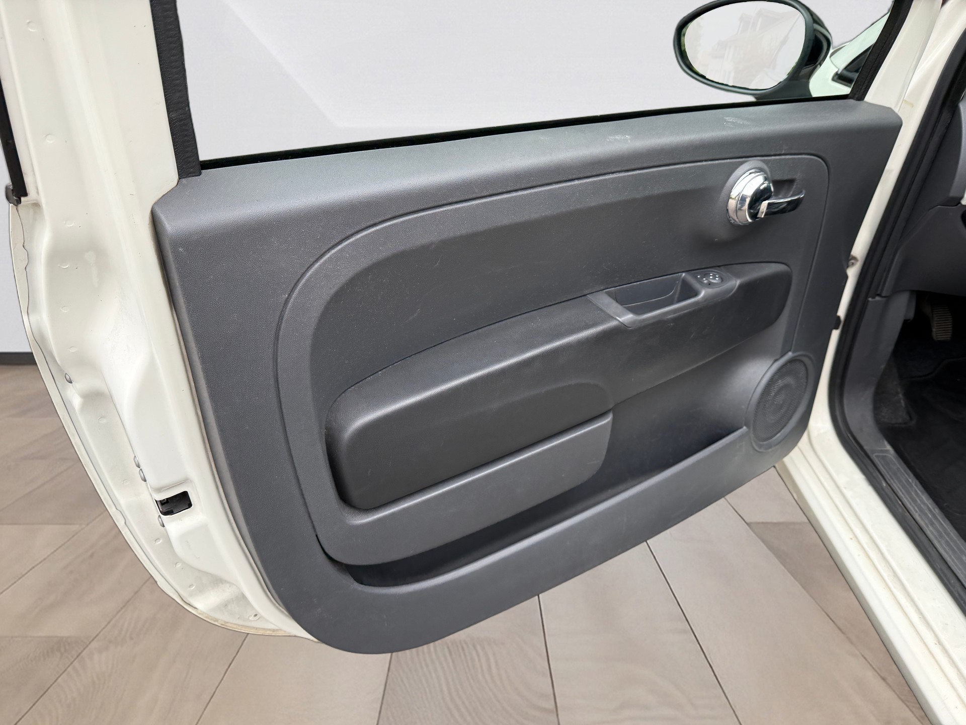 FIAT 500 1.4 16V Lounge-image-9