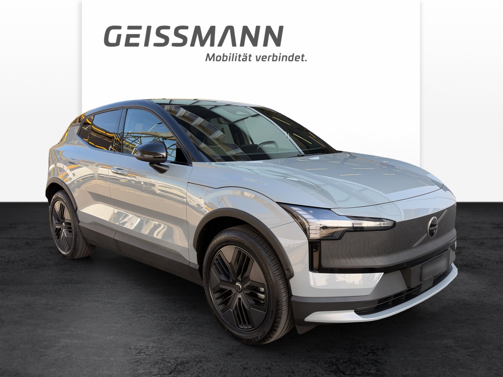 VOLVO EX30 CC E60 Twin Performance AWD-showroom-element-1
