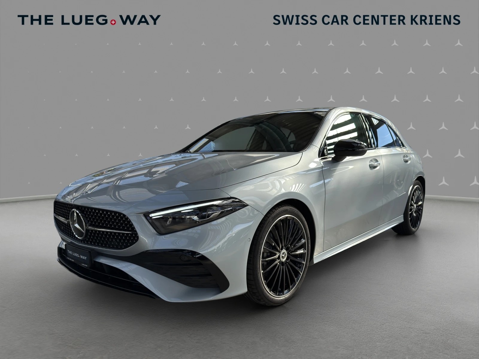 MERCEDES-BENZ A 200 Night Star - AMG / Rückfahrkamera / Sitzmemory / Soundsystem / Panorama-Dach