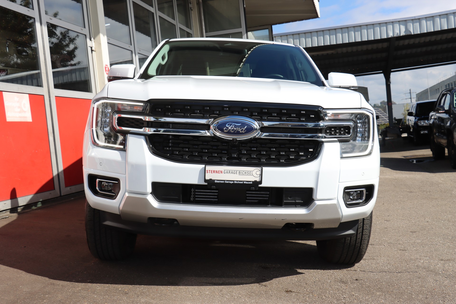 FORD Ranger Limited 2.0 Eco Blue 4x4 Automat-showroom-element-2
