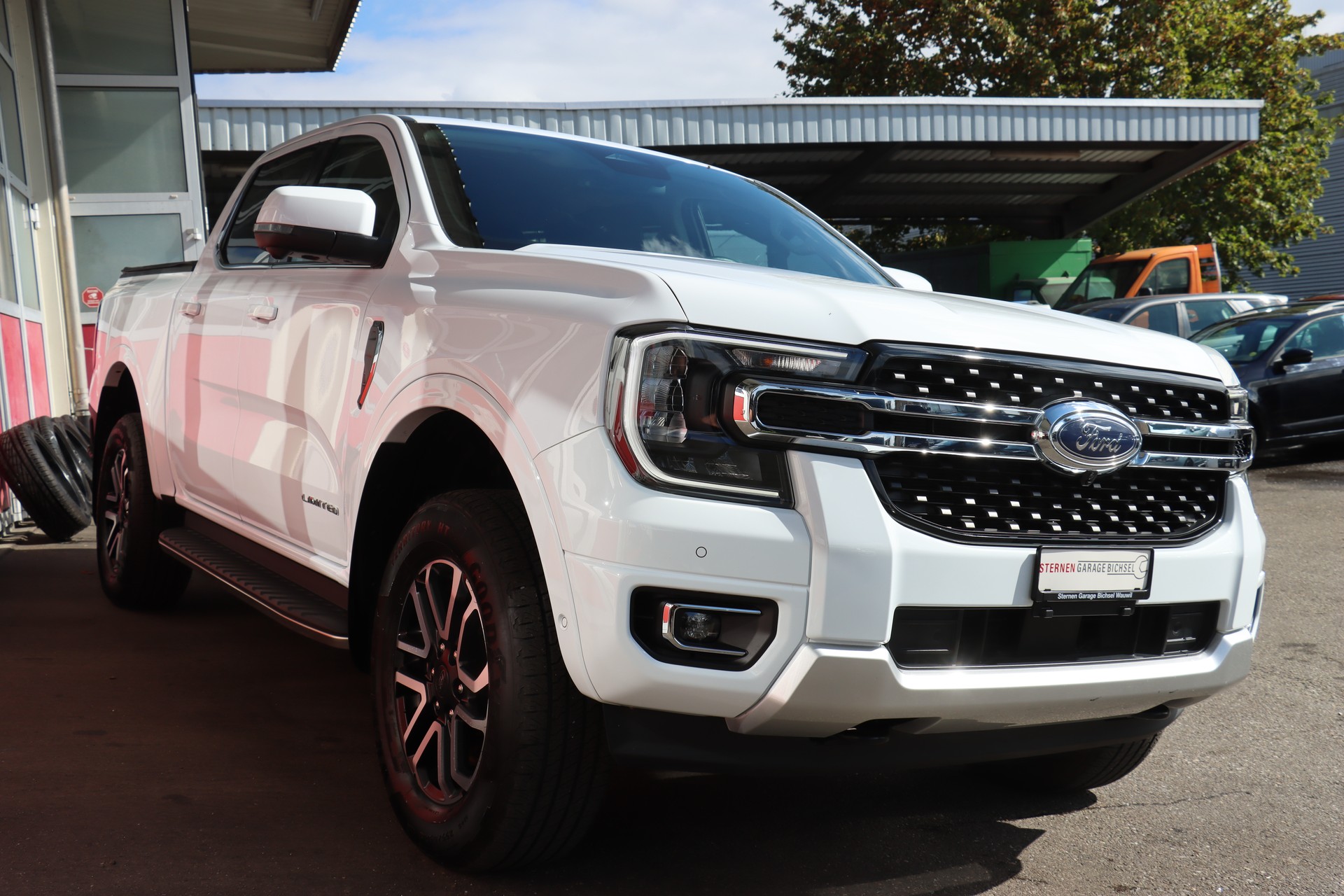 FORD Ranger Limited 2.0 Eco Blue 4x4 Automat-showroom-element-3