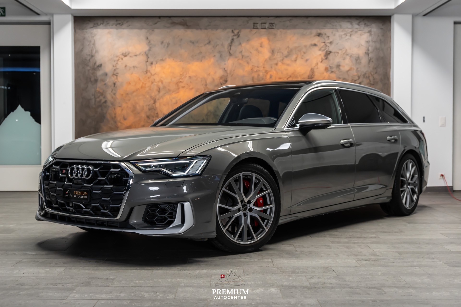 AUDI S6 Avant 3.0 TDI quattro tiptronic *Matrix*Panorama*360°*B&O*AHK*