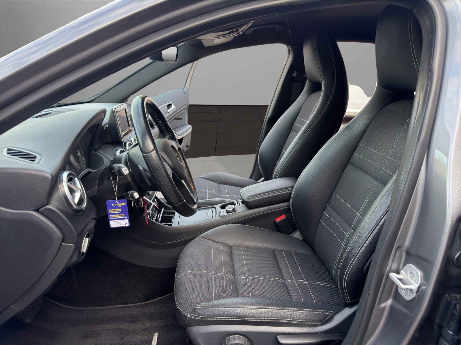 MERCEDES-BENZ A 180 Style Autotronic-image-8