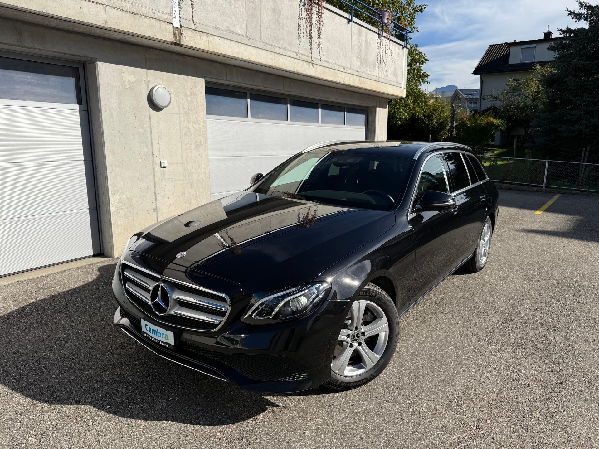 MERCEDES-BENZ E 200 4 Matic 9G-Tronic