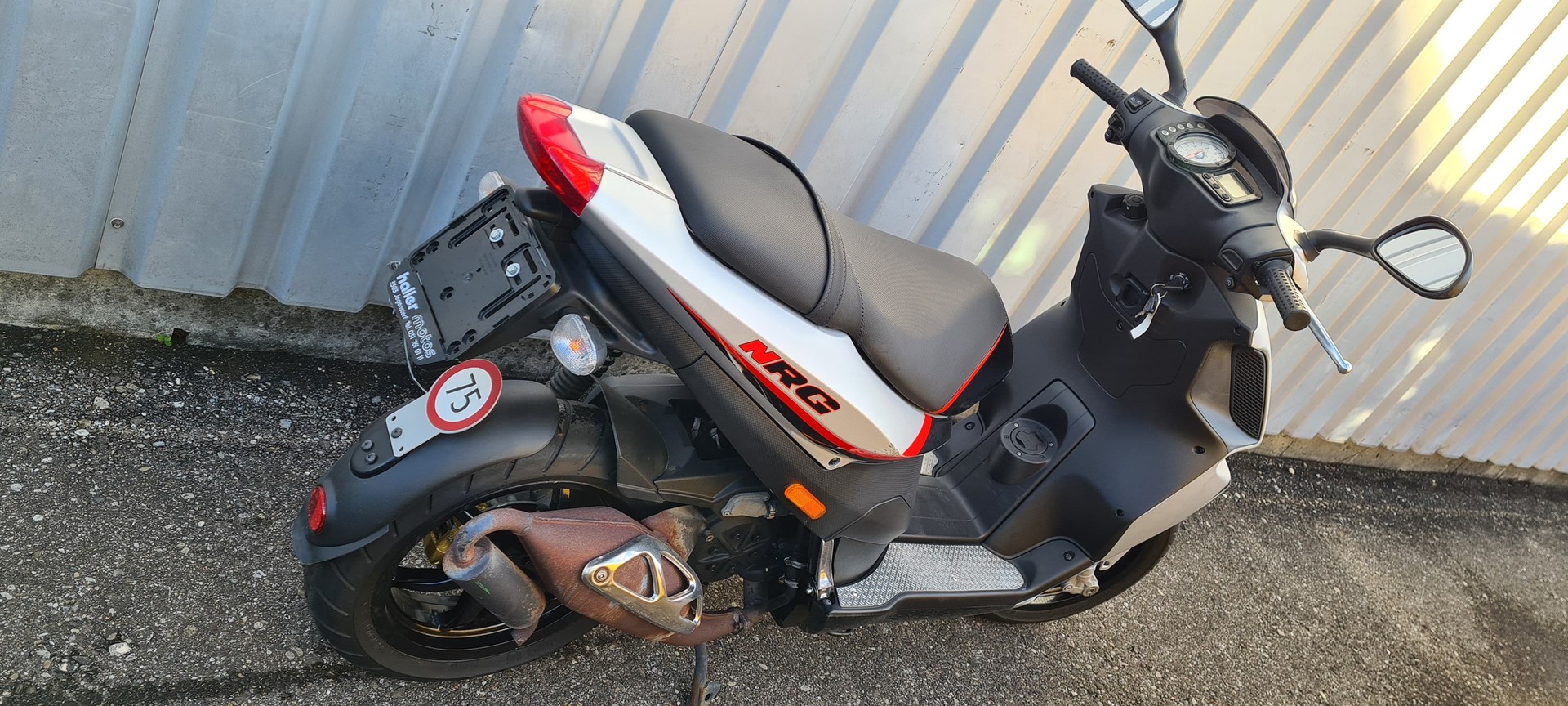 PIAGGIO NRG 50 Power Acqua-showroom-element-2