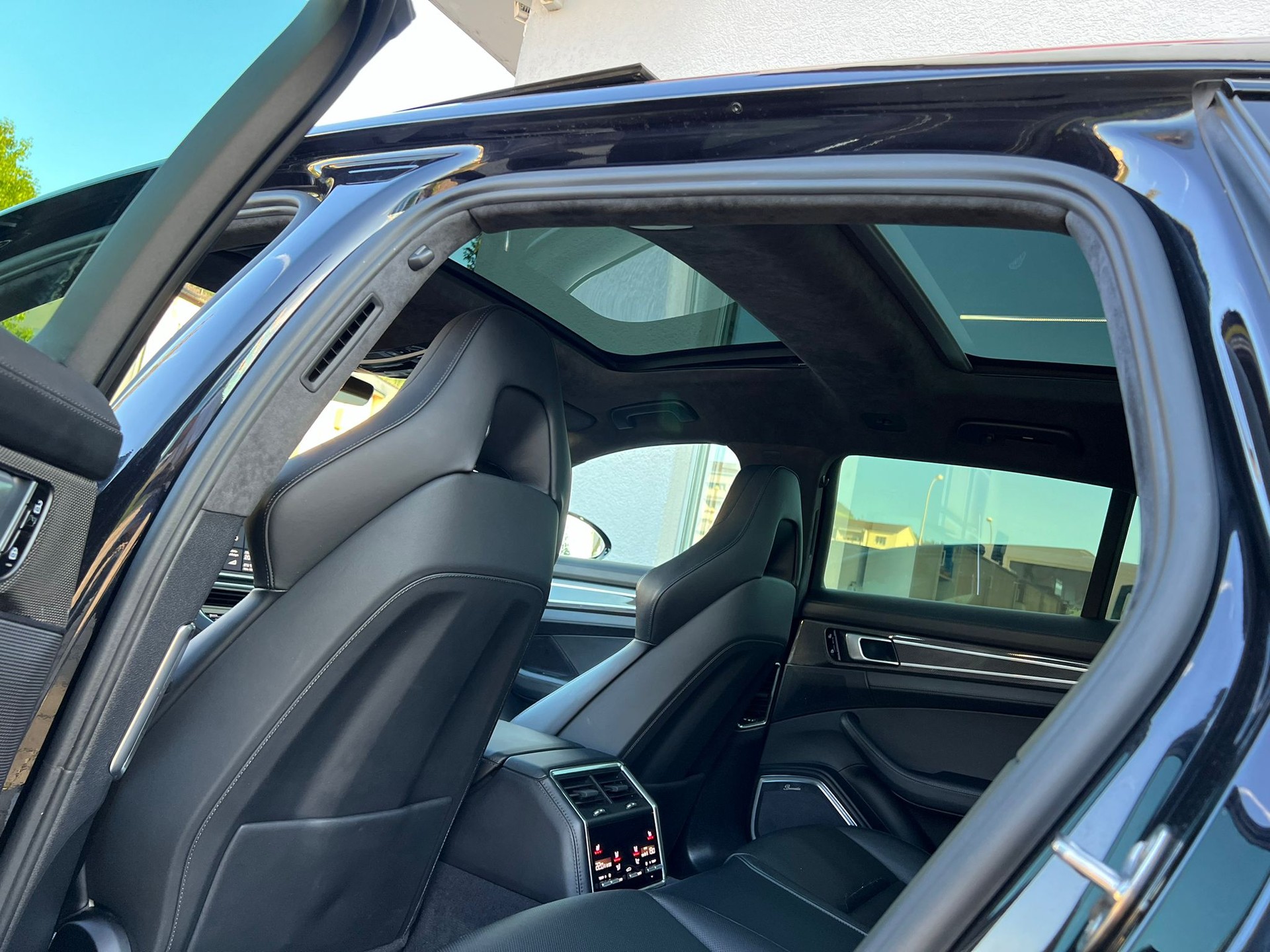 PORSCHE Panamera Turbo S E-Hybrid Sport Turismo PDK-image-10