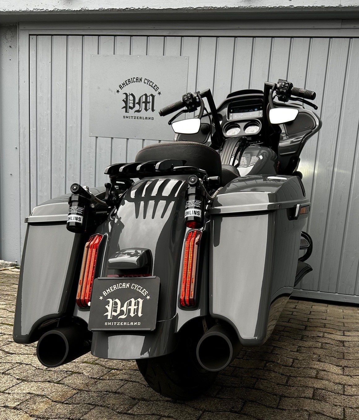 HARLEY-DAVIDSON FLTRXSE Road Glide Special 117 CVO-image-13