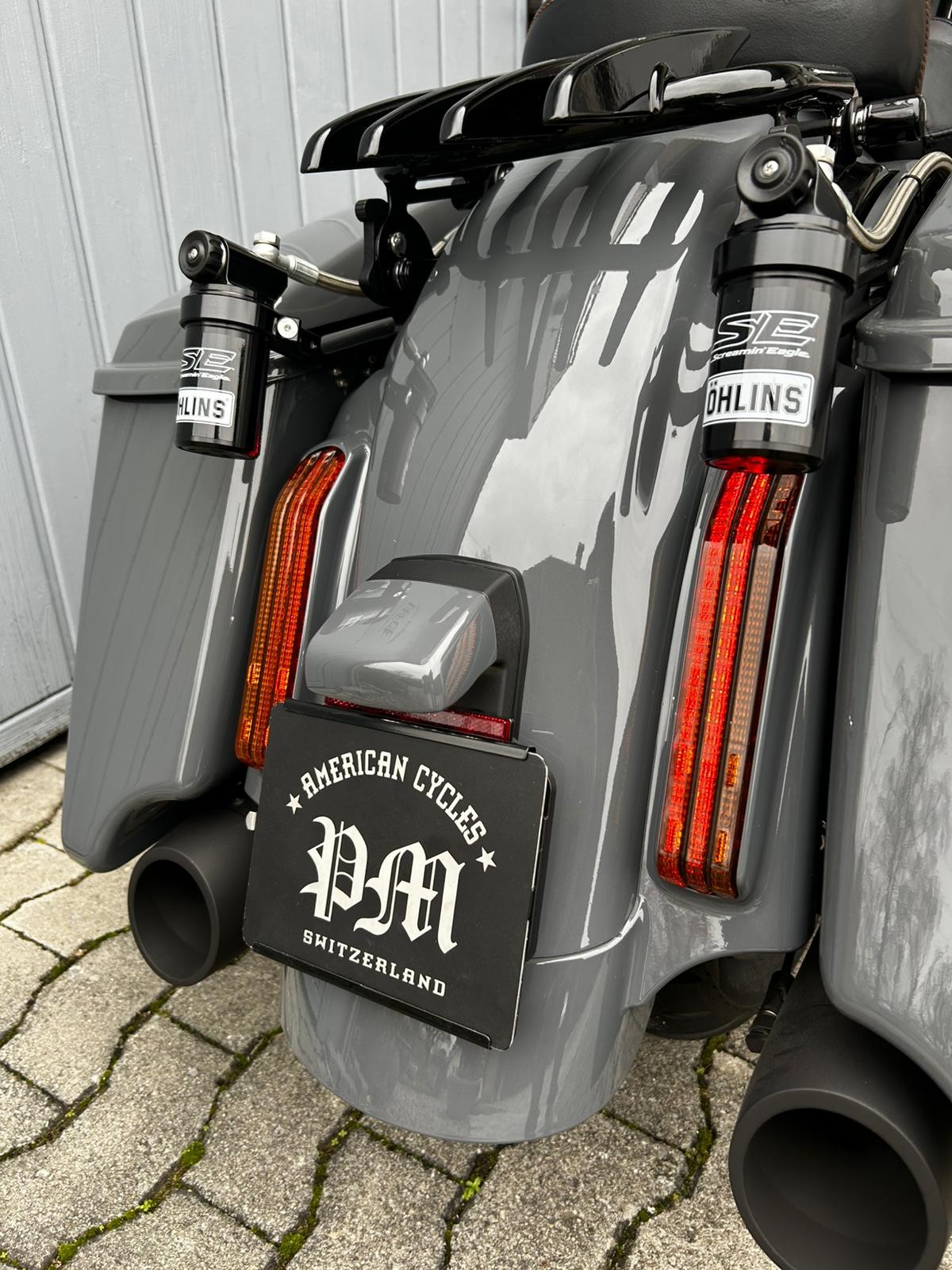 HARLEY-DAVIDSON FLTRXSE Road Glide Special 117 CVO-image-2