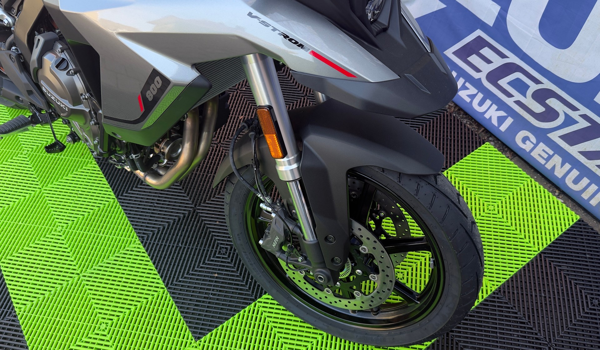 SUZUKI DL 800-image-6