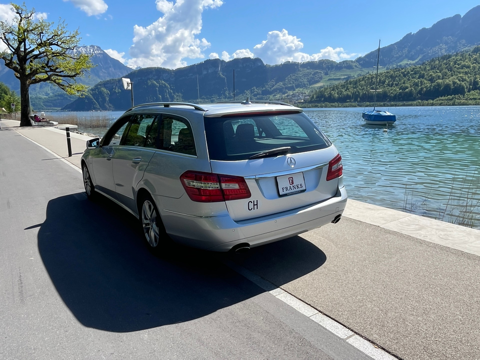 MERCEDES-BENZ E 350 CDI BlueEff. Avantgarde 4Matic 7G-Tronic-image-3