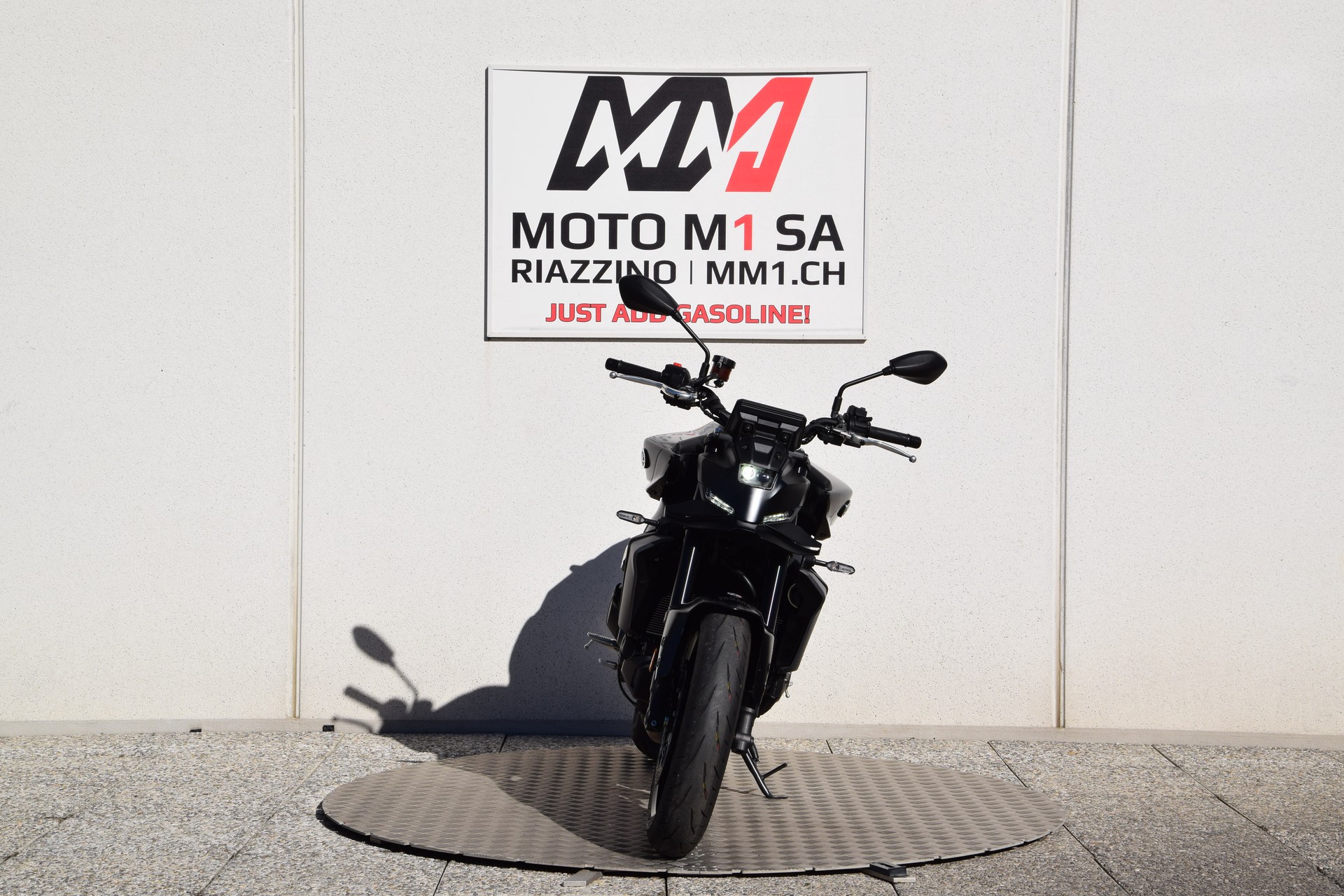 YAMAHA MT-09-image-2