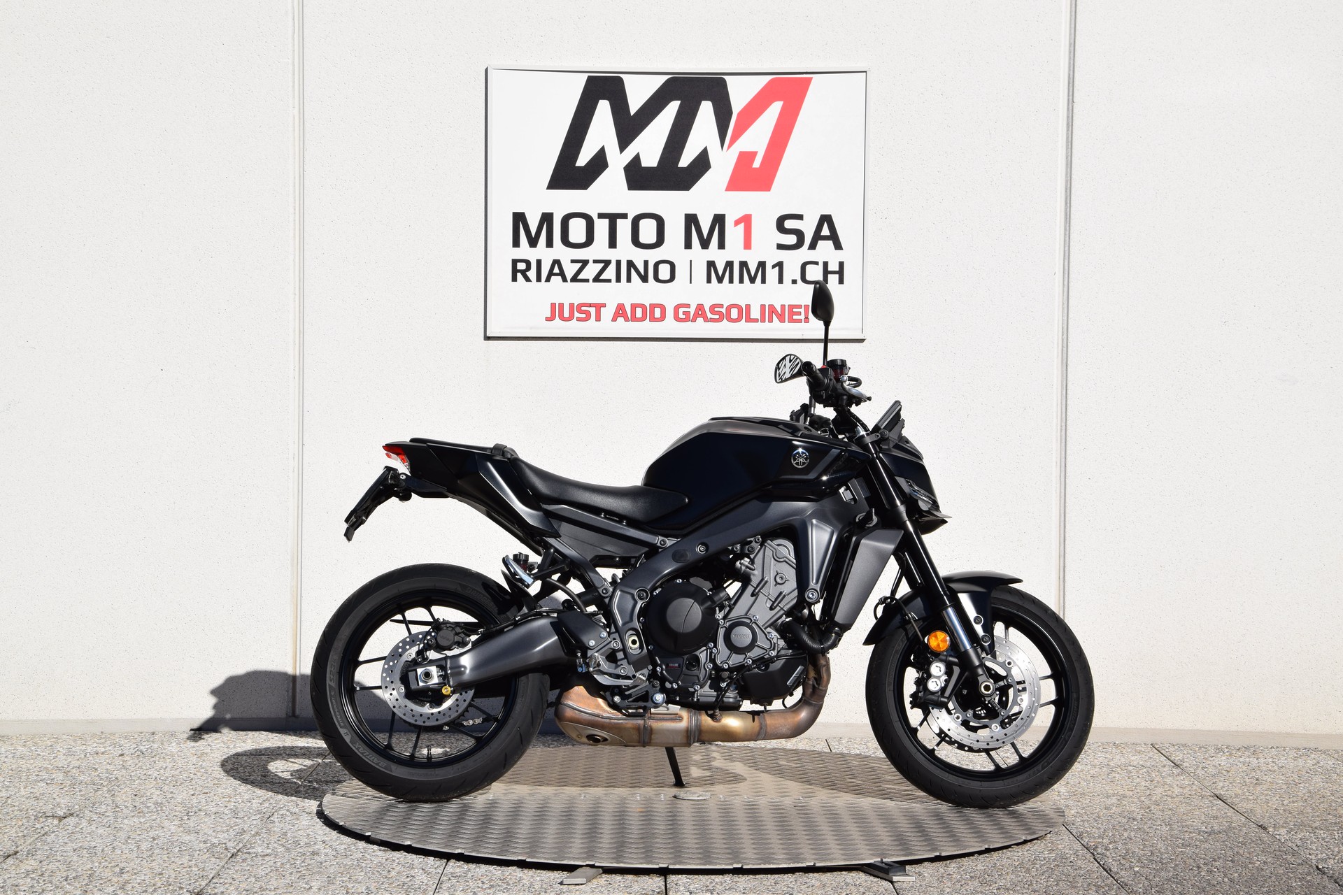 YAMAHA MT-09-image-0
