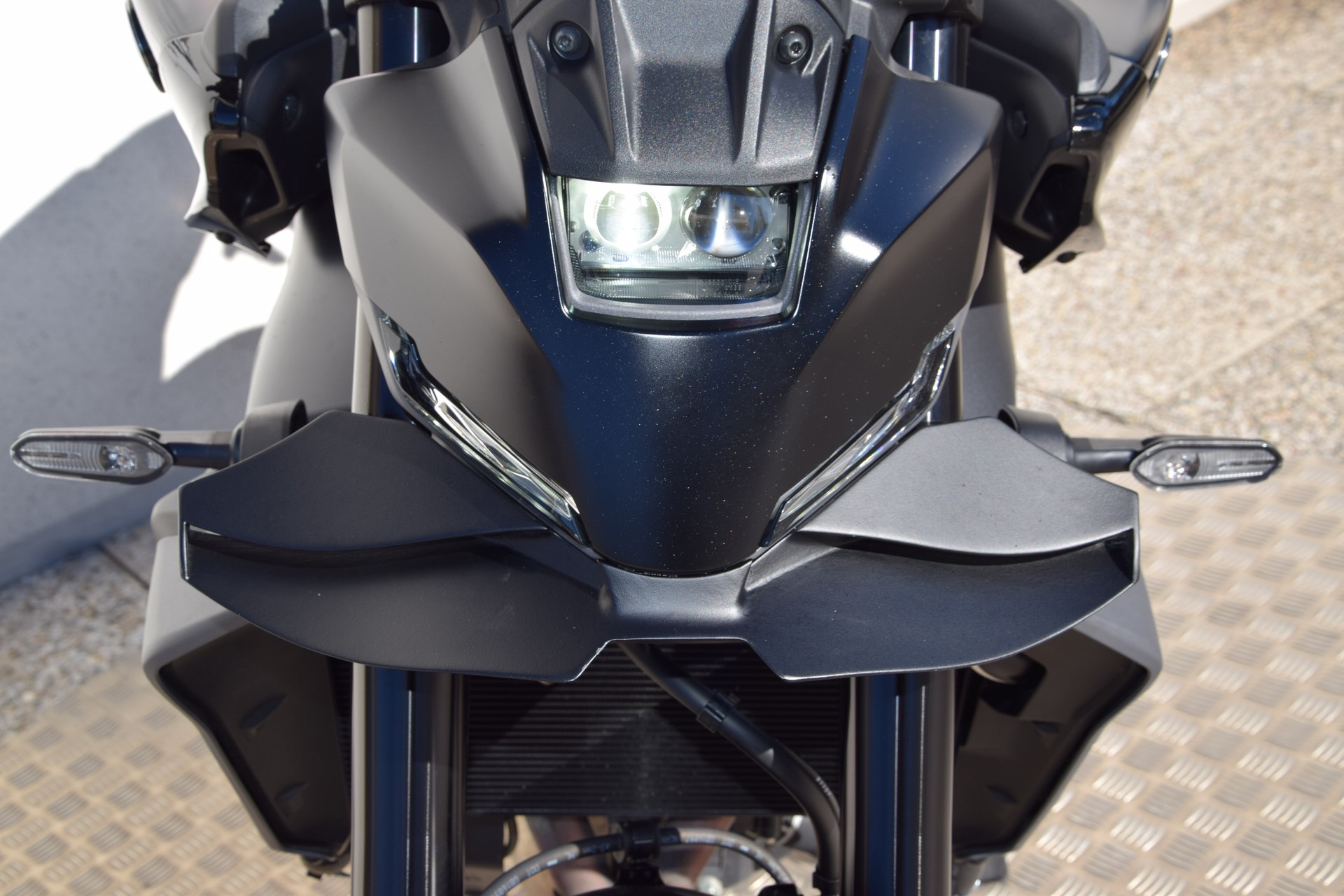 YAMAHA MT-09-image-10