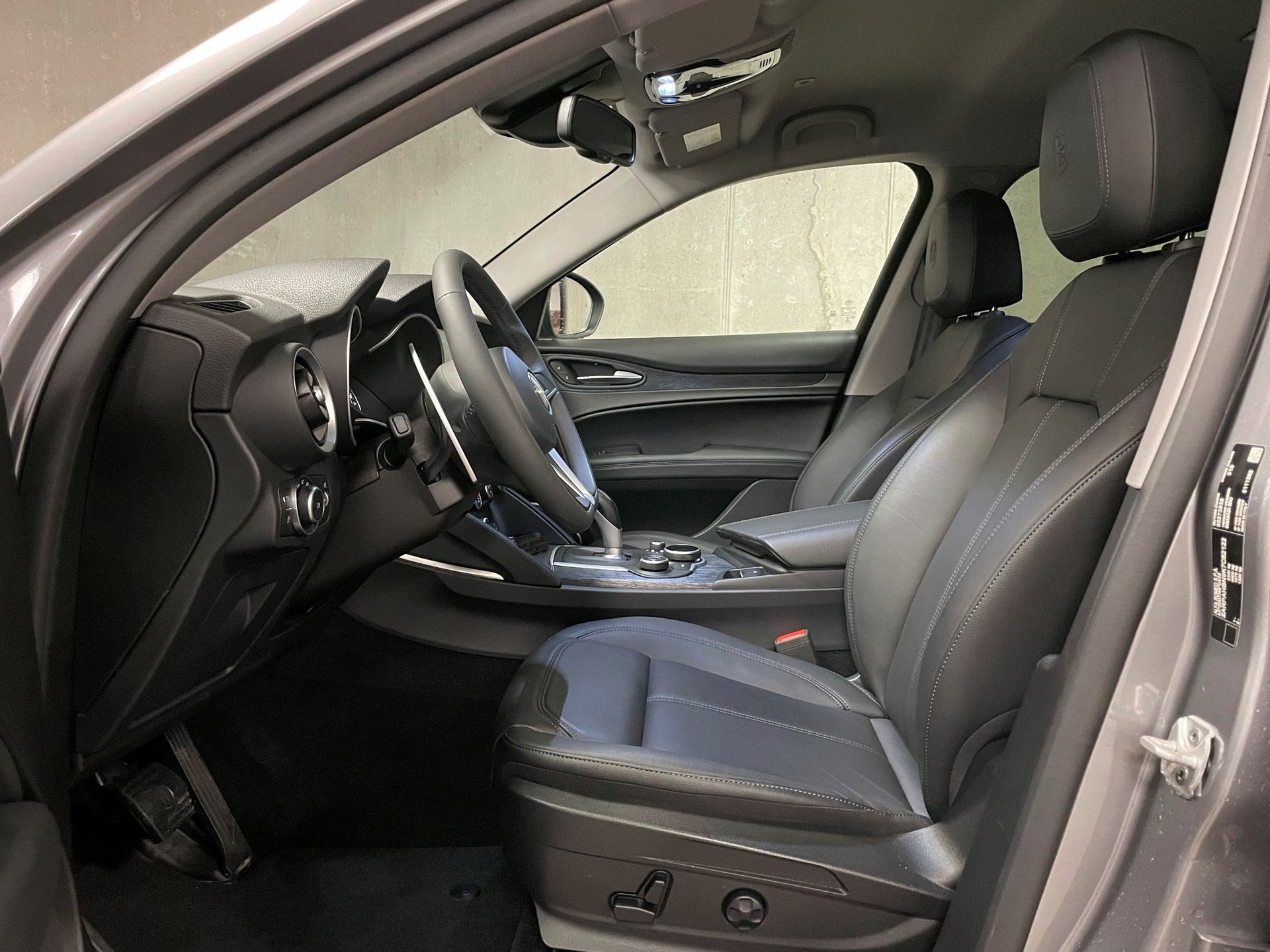 ALFA ROMEO Stelvio 2.0 TI Q4 Automatic-image-4