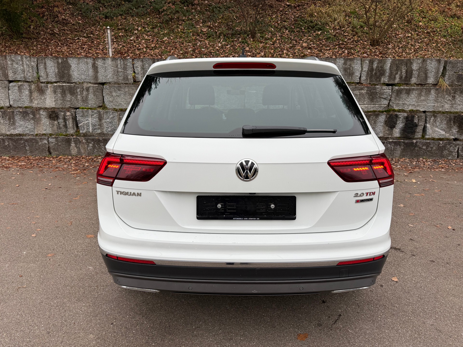 VW Tiguan 2.0 TDI SCR Highline 4Motion DSG-image-14