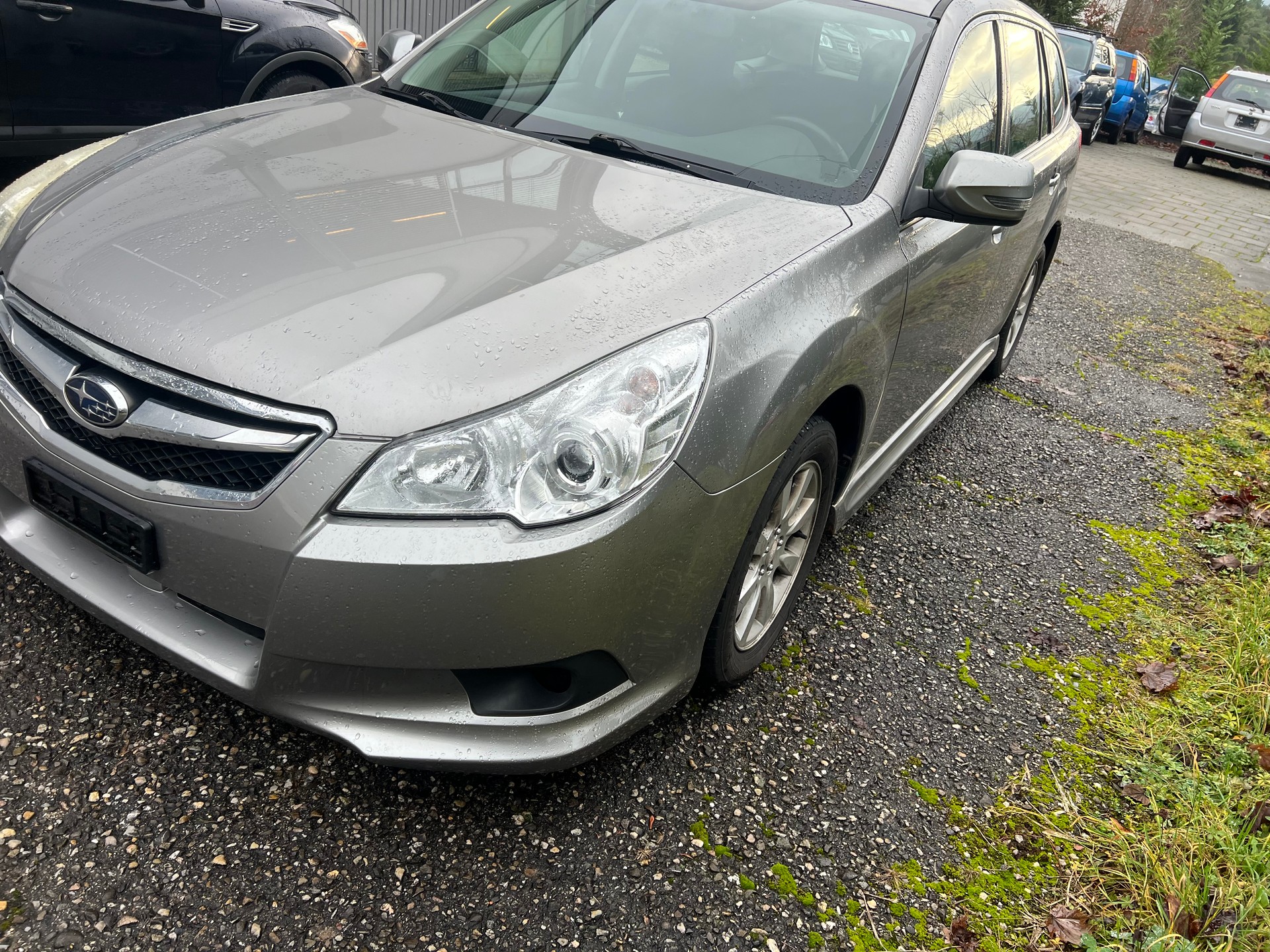 SUBARU Legacy 2.0i Swiss AWD-image-5