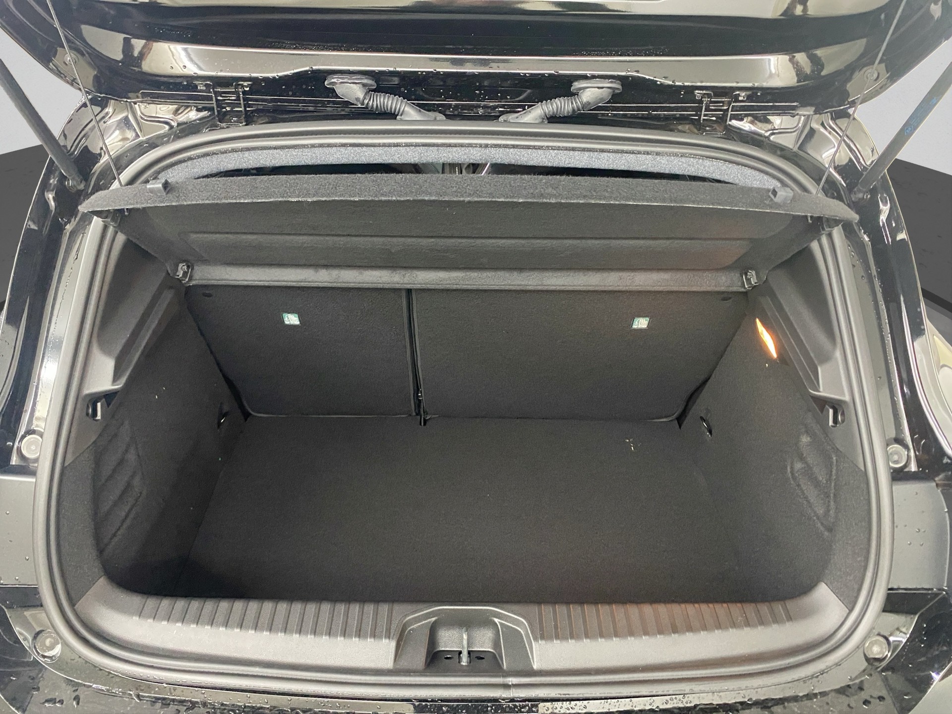 RENAULT Clio 1.6 E-Tech Esprit Alpine-image-11