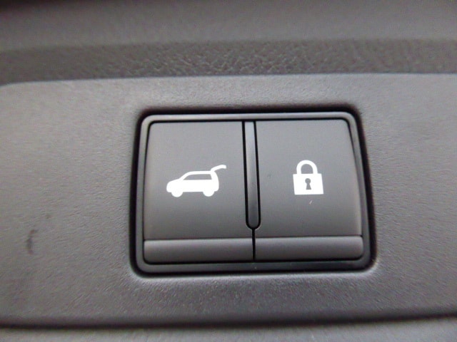 NISSAN Qashqai 1.3 DIG-T MHEV Tekna Xtronic 4x4-image-10