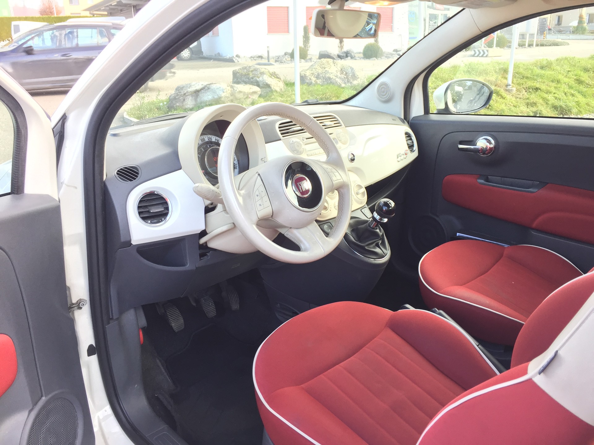 FIAT 500C 1.2 Lounge-image-10