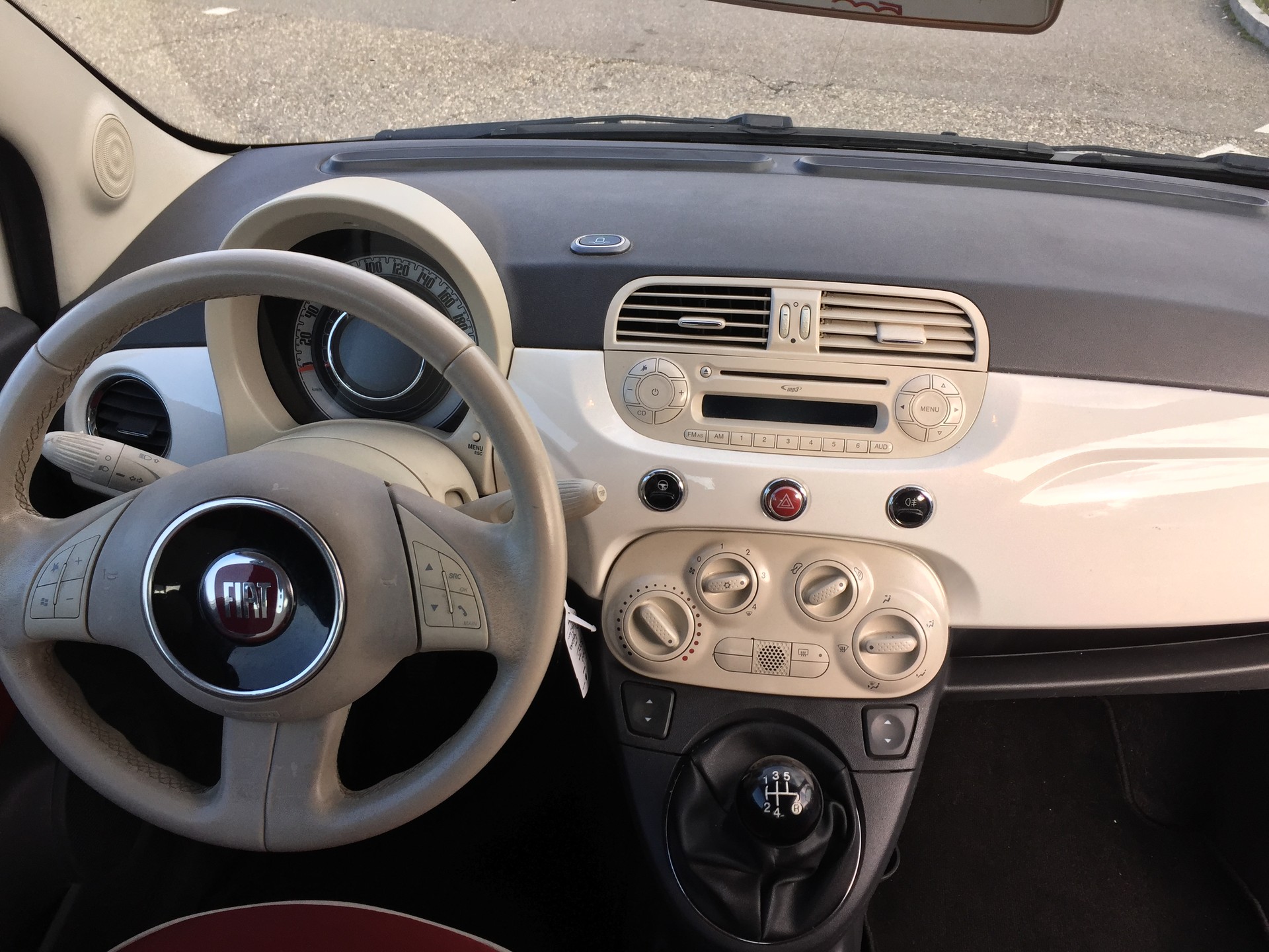 FIAT 500C 1.2 Lounge-image-8
