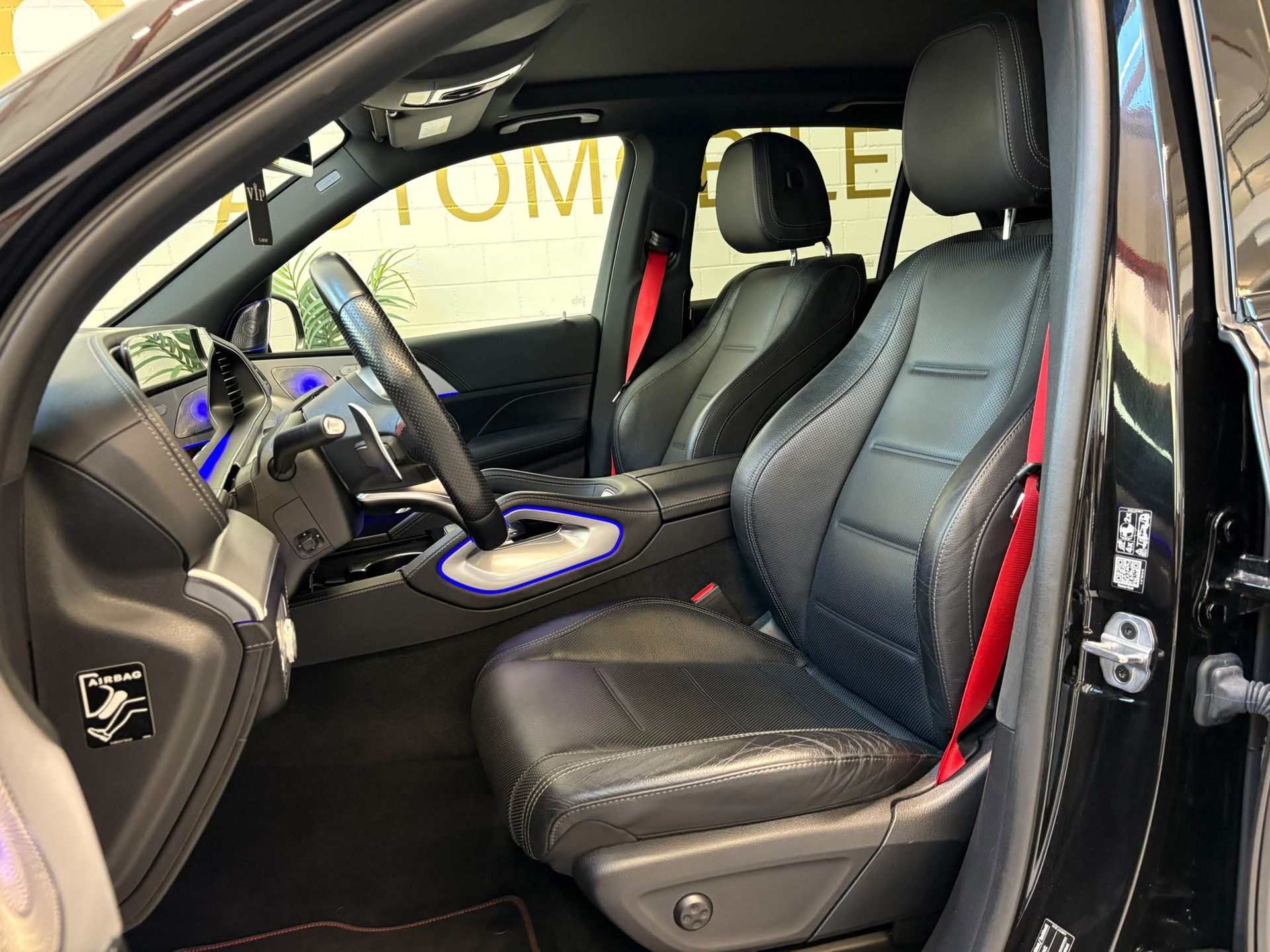 MERCEDES-BENZ GLE 400 d 4Matic AMG Line 9G-Tronic-image-5