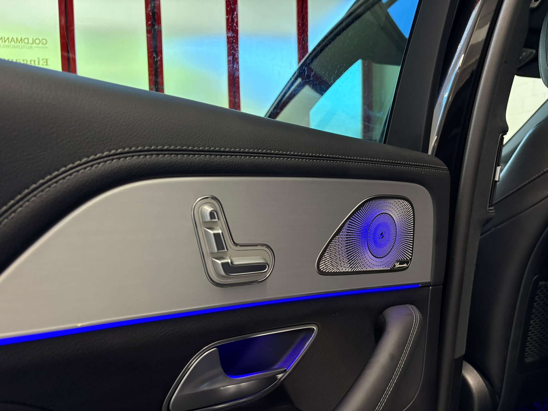 MERCEDES-BENZ GLE 400 d 4Matic AMG Line 9G-Tronic-image-11