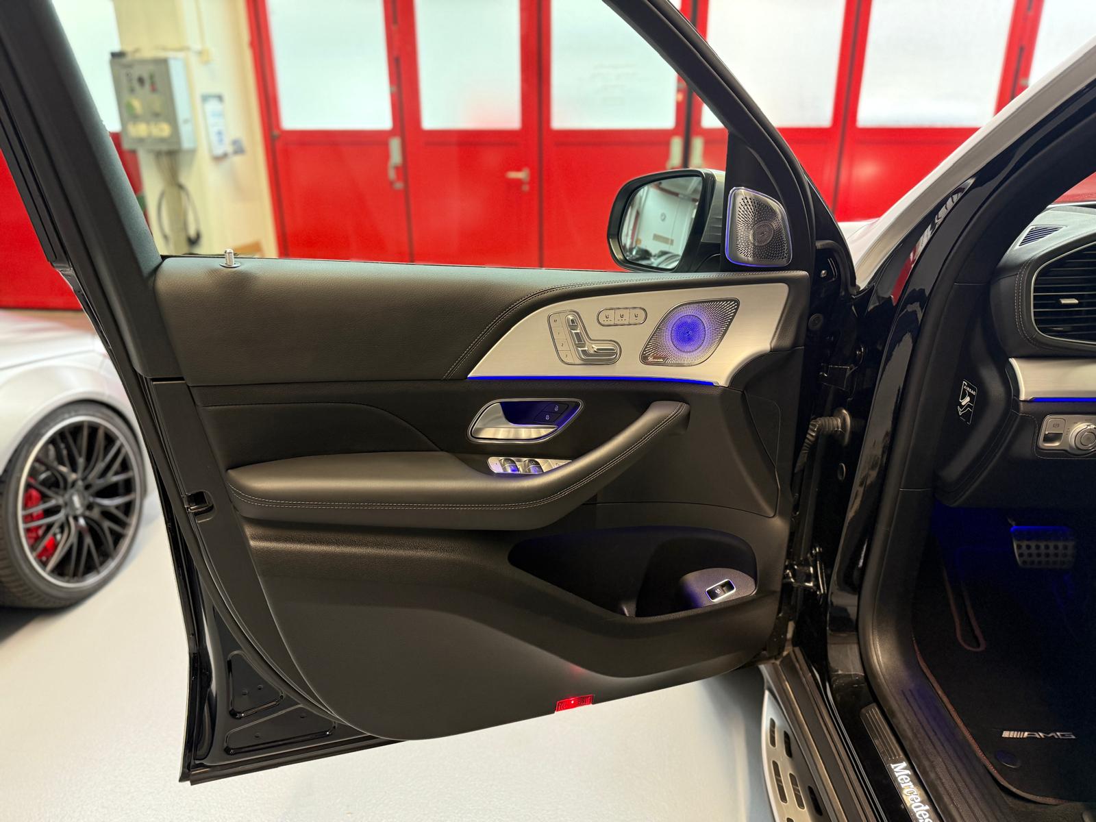 MERCEDES-BENZ GLE 400 d 4Matic AMG Line 9G-Tronic-image-9