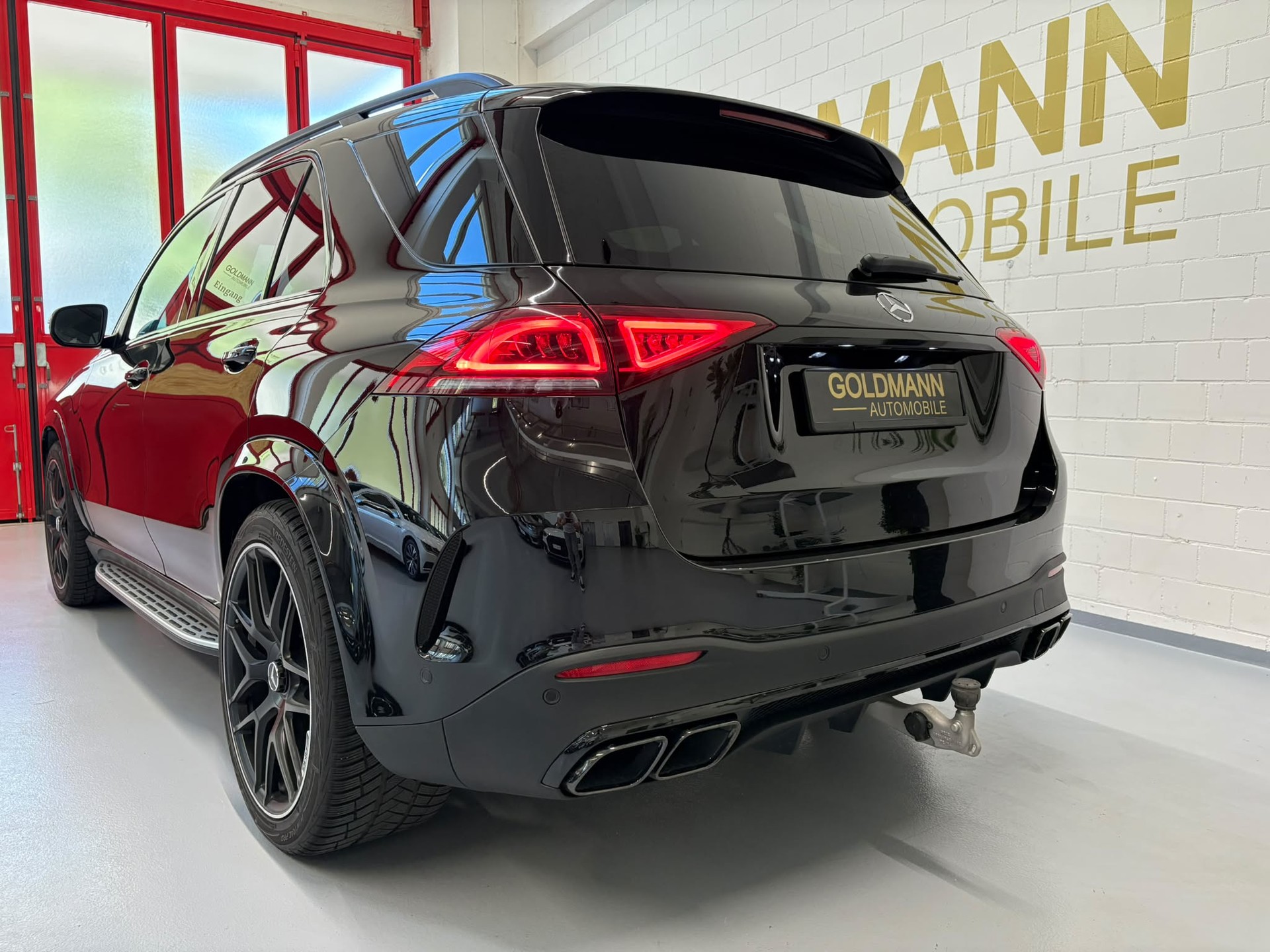 MERCEDES-BENZ GLE 400 d 4Matic AMG Line 9G-Tronic-image-15
